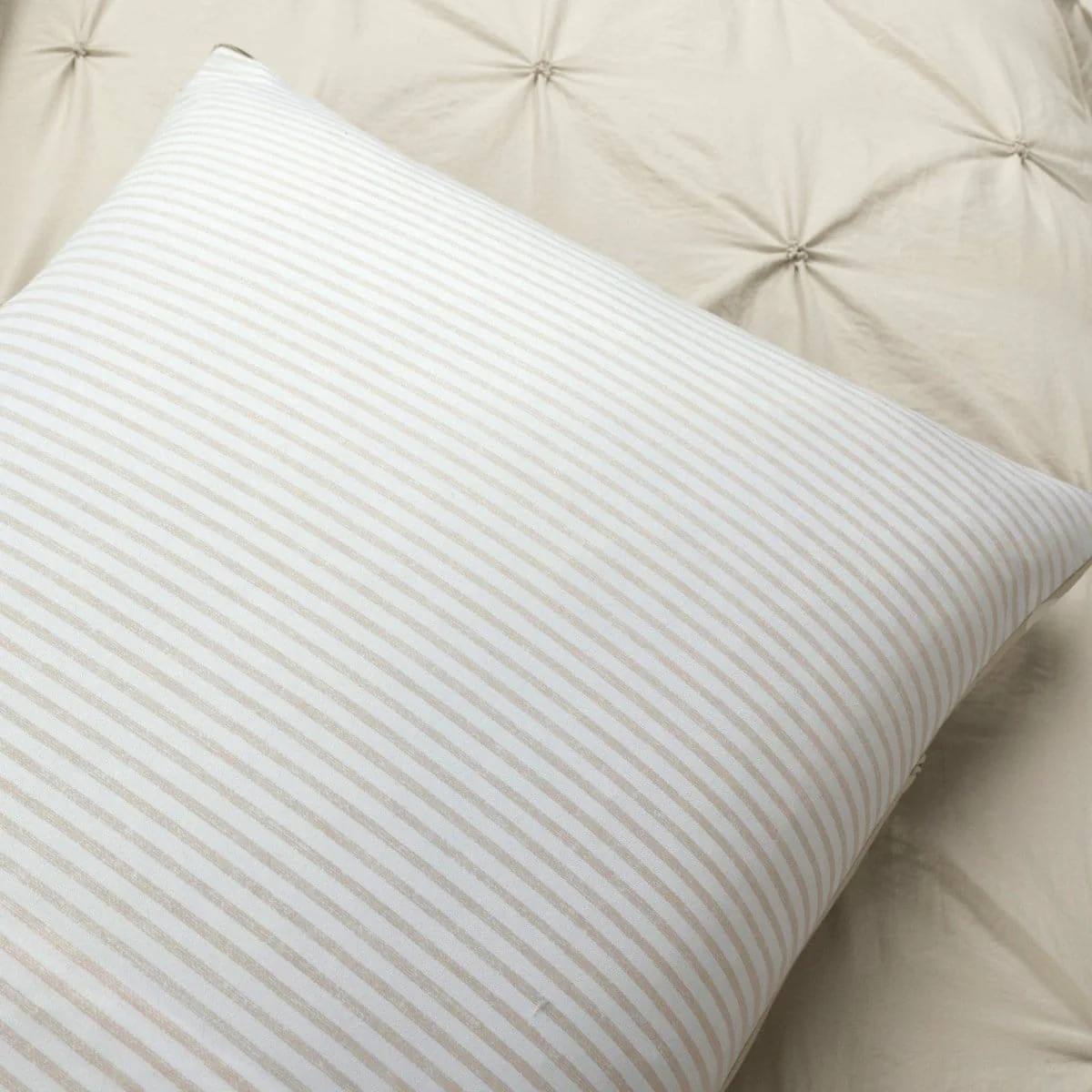 Ravello Pintuck Reversible Comforter Bed In A Bag - Image 9