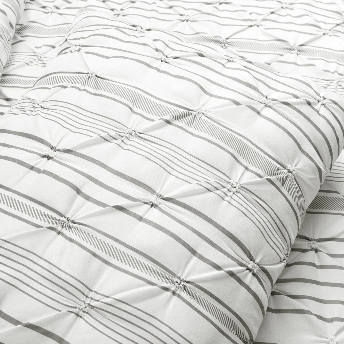 Ravello Pintuck Stripe 5 Piece Comforter Set - Image 7