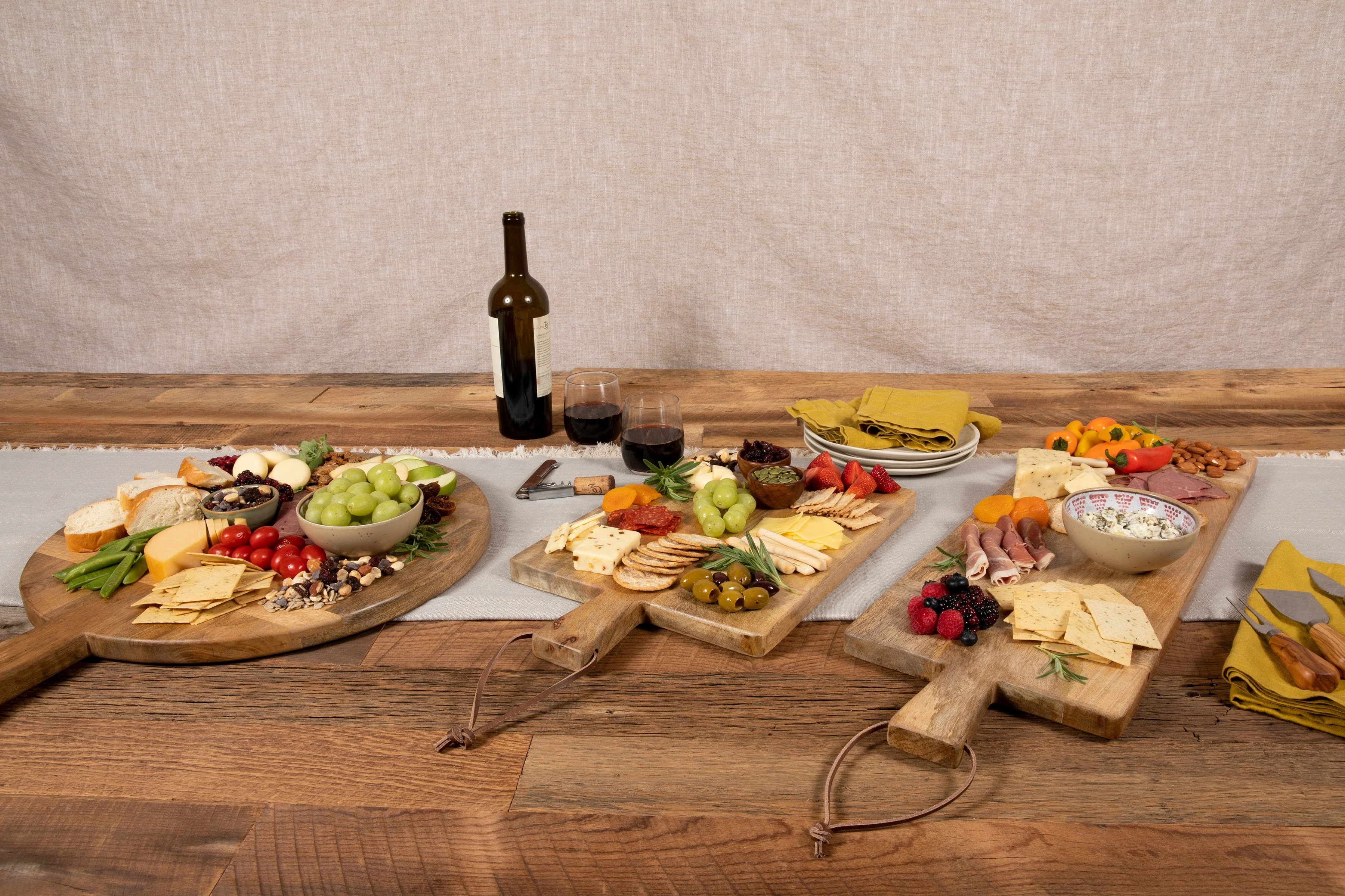 Ravi Rectangular Long Charcuterie Board - Image 17