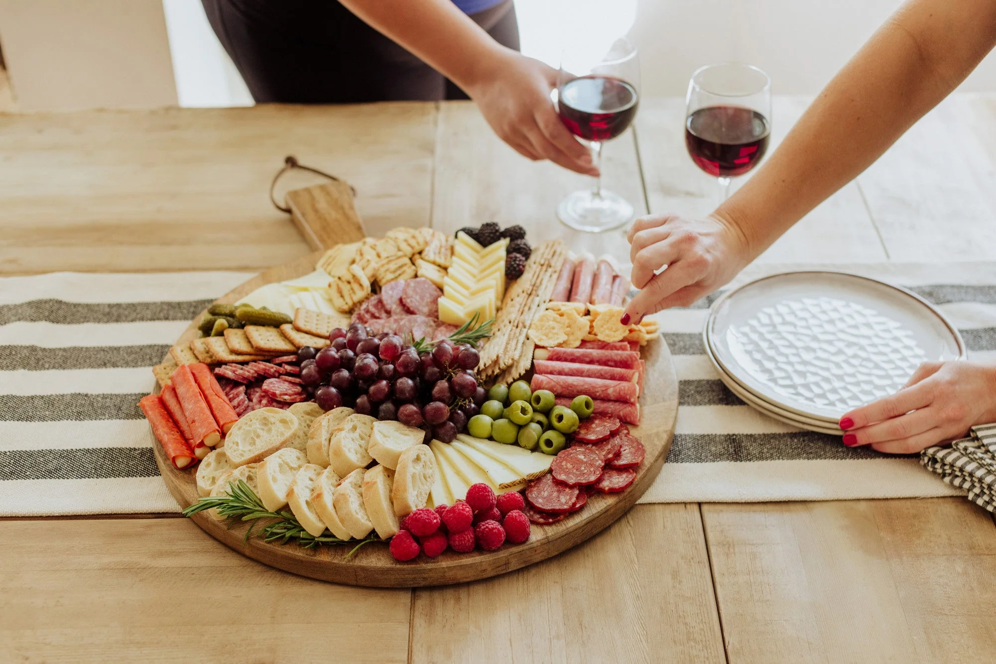 Ravi Round Charcuterie Board - Image 8