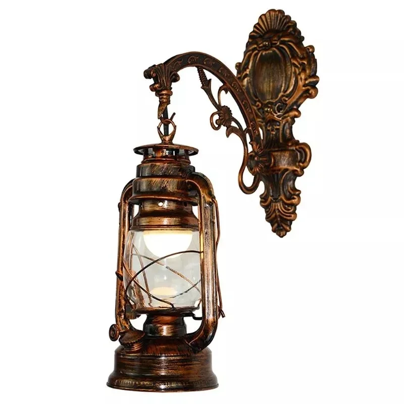 Retro Kerosene Wall Lamp Antique Bronze Iron Horse Lantern Corridor Lighting Fixture