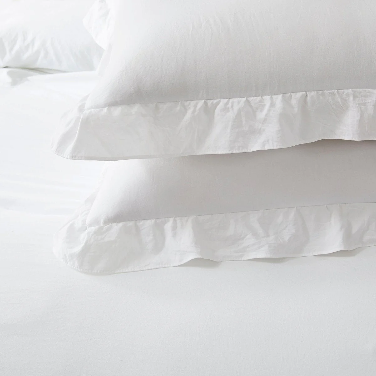 Reyna Comforter Set - Image 45