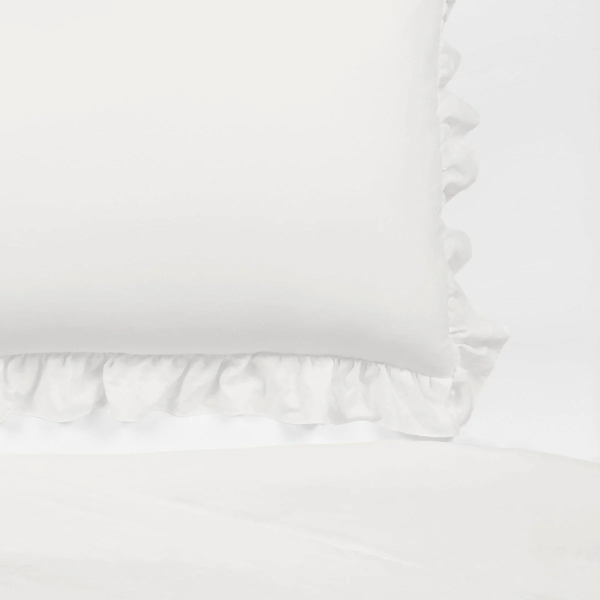 Reyna Ultra Soft Comforter Set - Image 4