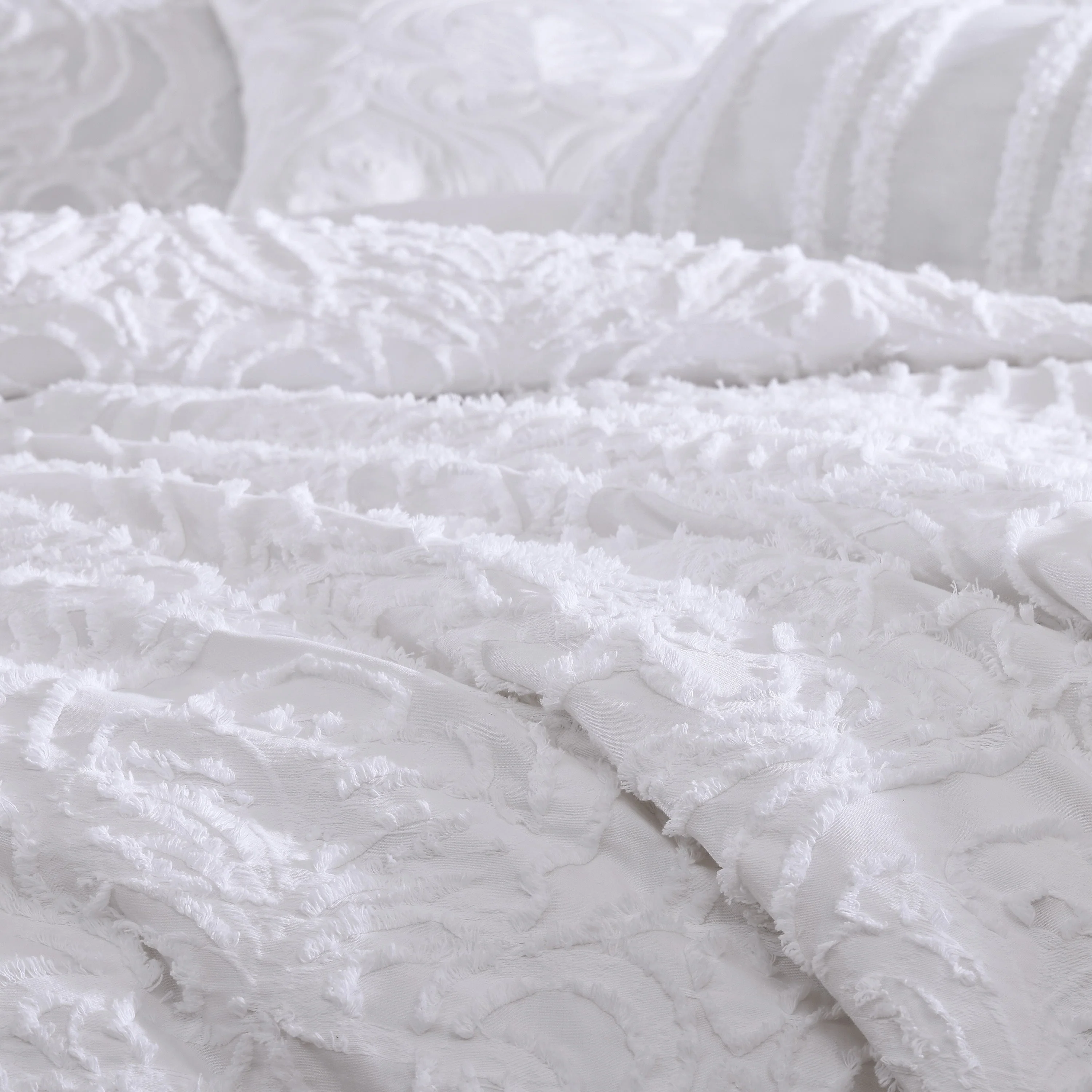 Rhapsody 6 Pc Cotton Clip Jacquard Bedding Ensemble - Image 2