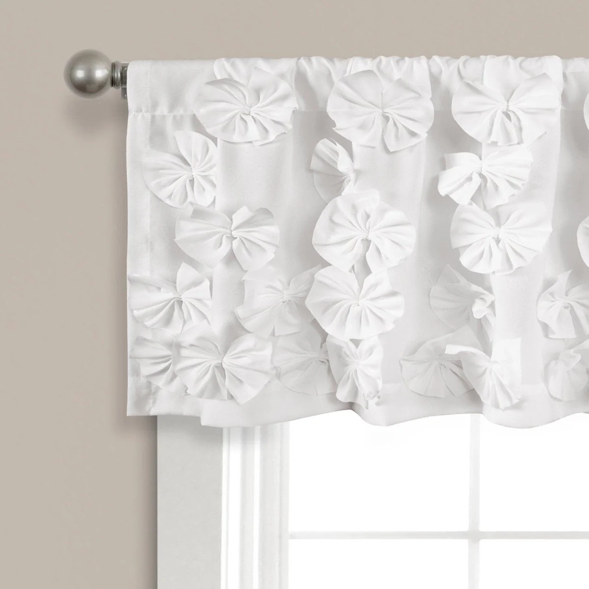 Riley Valance - Image 4