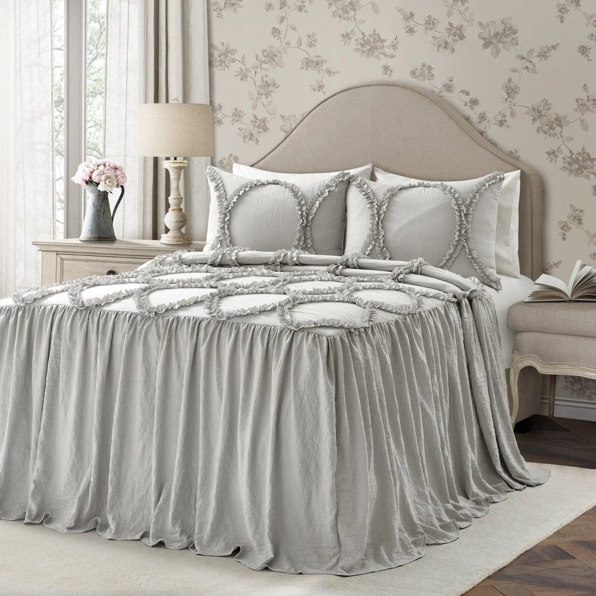Riviera 3 Piece Bedspread Set - Image 2