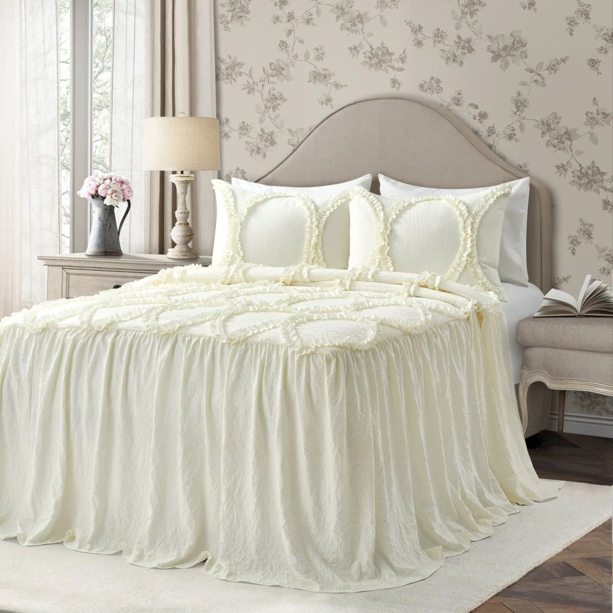 Riviera 3 Piece Bedspread Set - Image 4