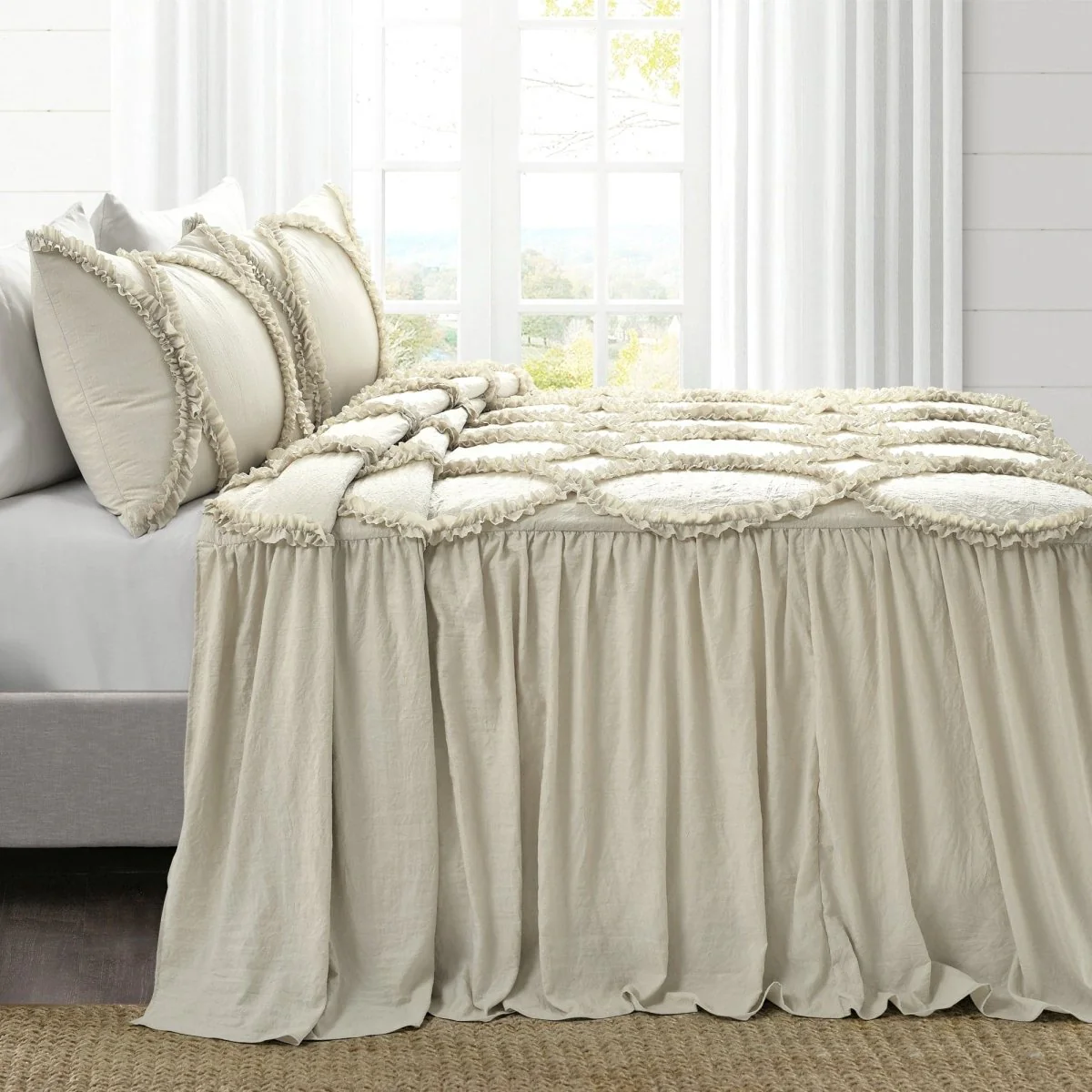 Riviera 3 Piece Bedspread Set - Image 6