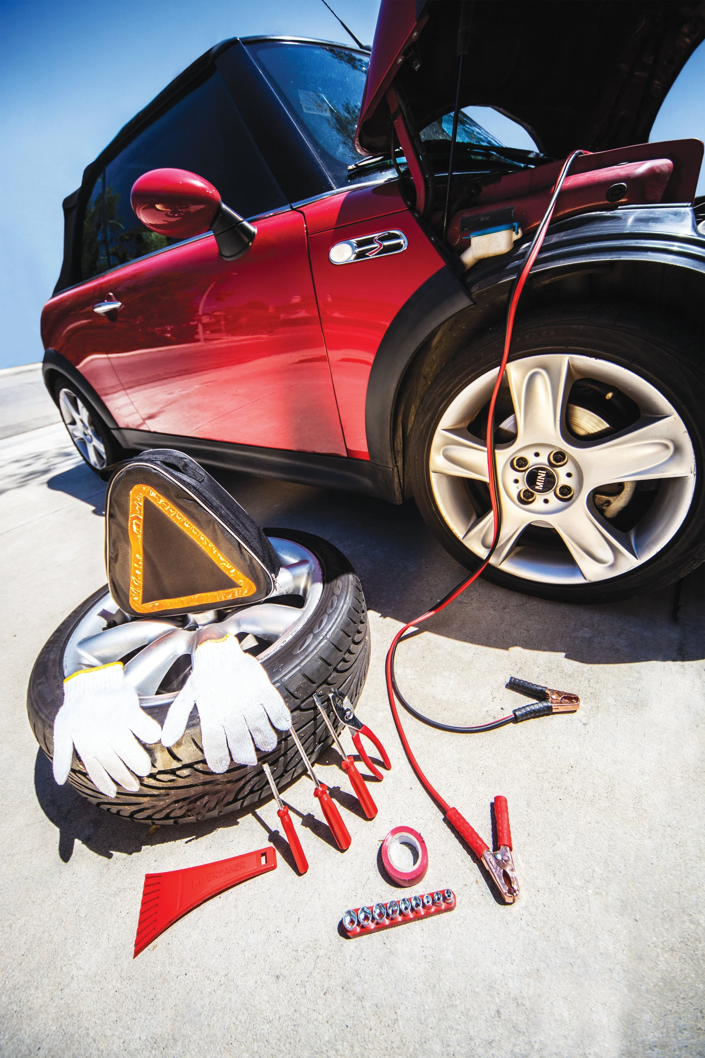 Roadside Emergency Car Kit - Image 7