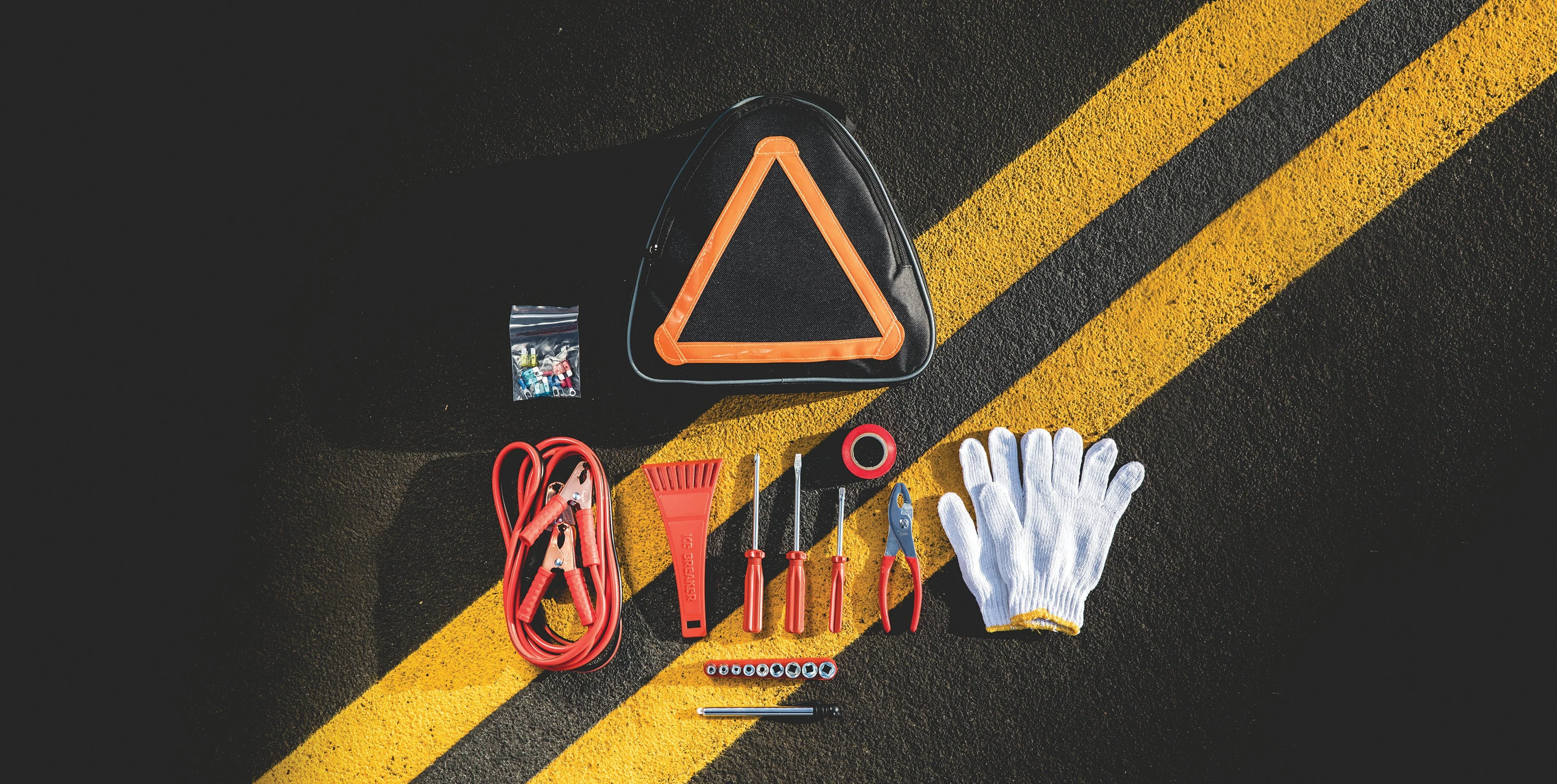 Roadside Emergency Car Kit - Image 8