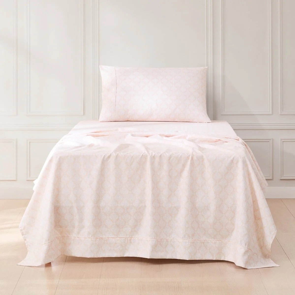 Romer Damask Sheet Set - Image 2