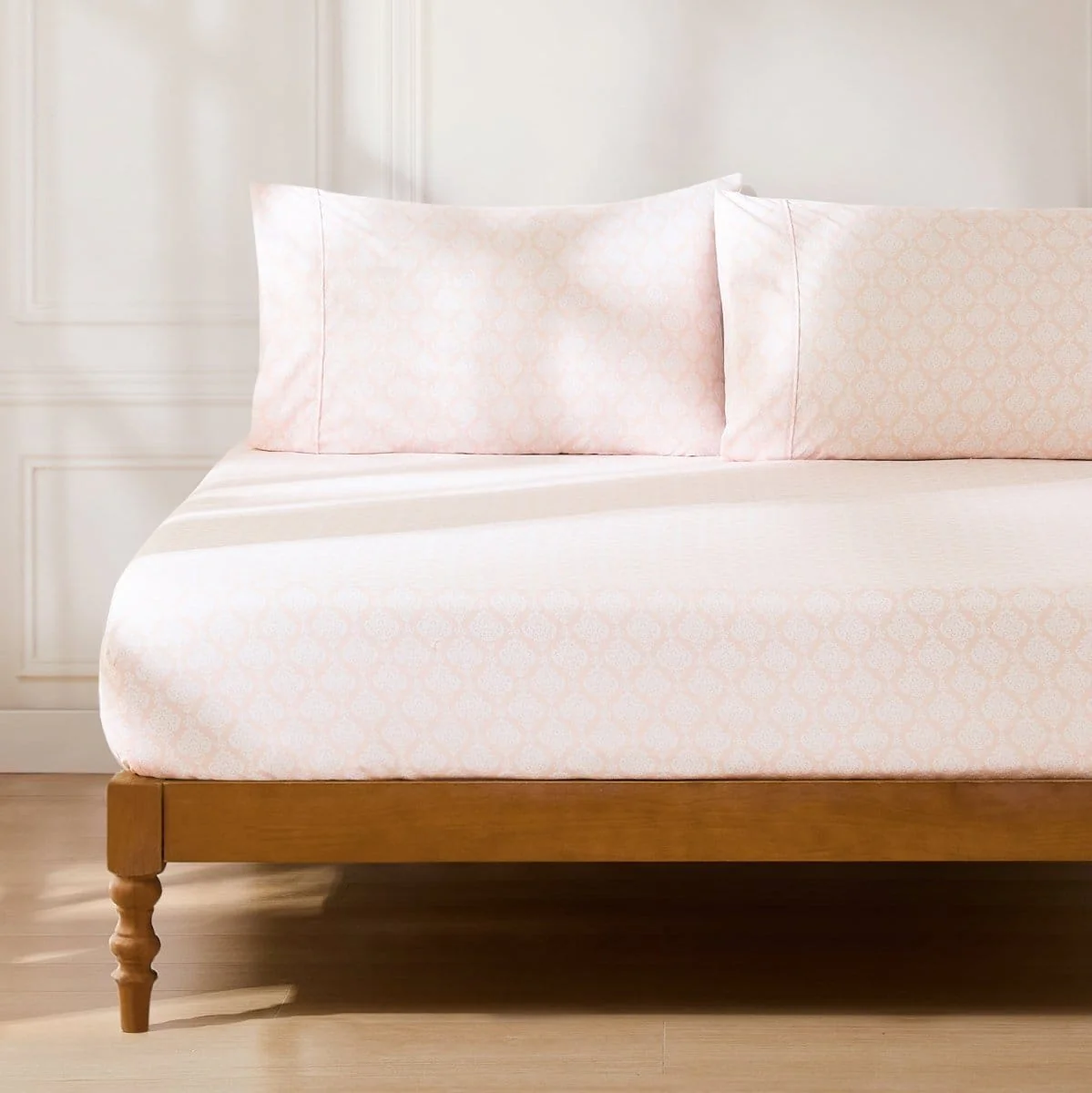 Romer Damask Sheet Set - Image 32