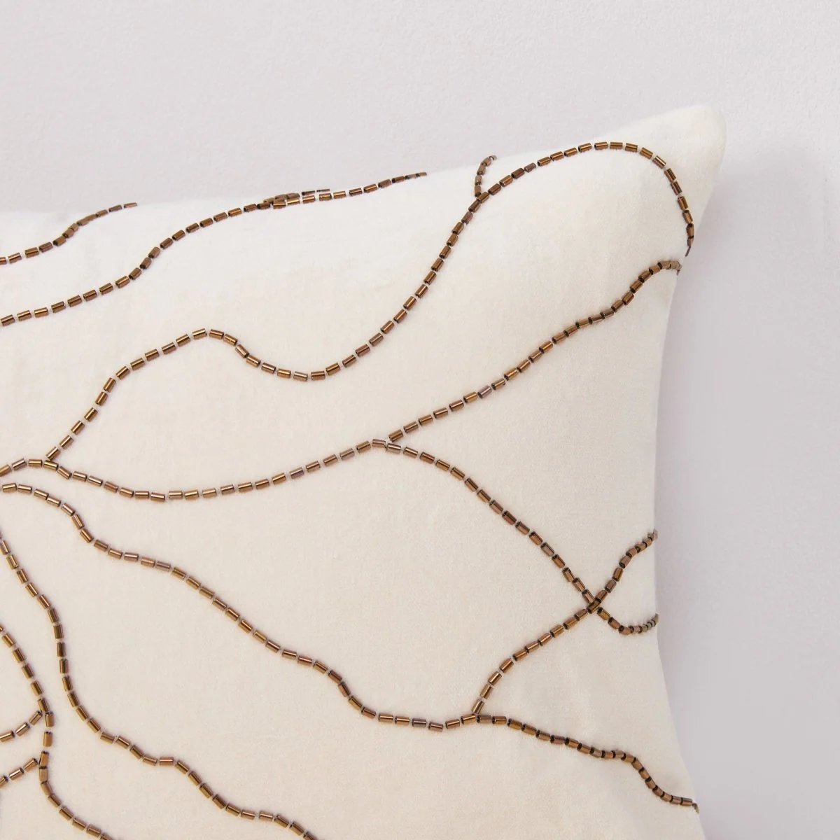 Roots Velvet Decorative Pillow Cover - Image 13