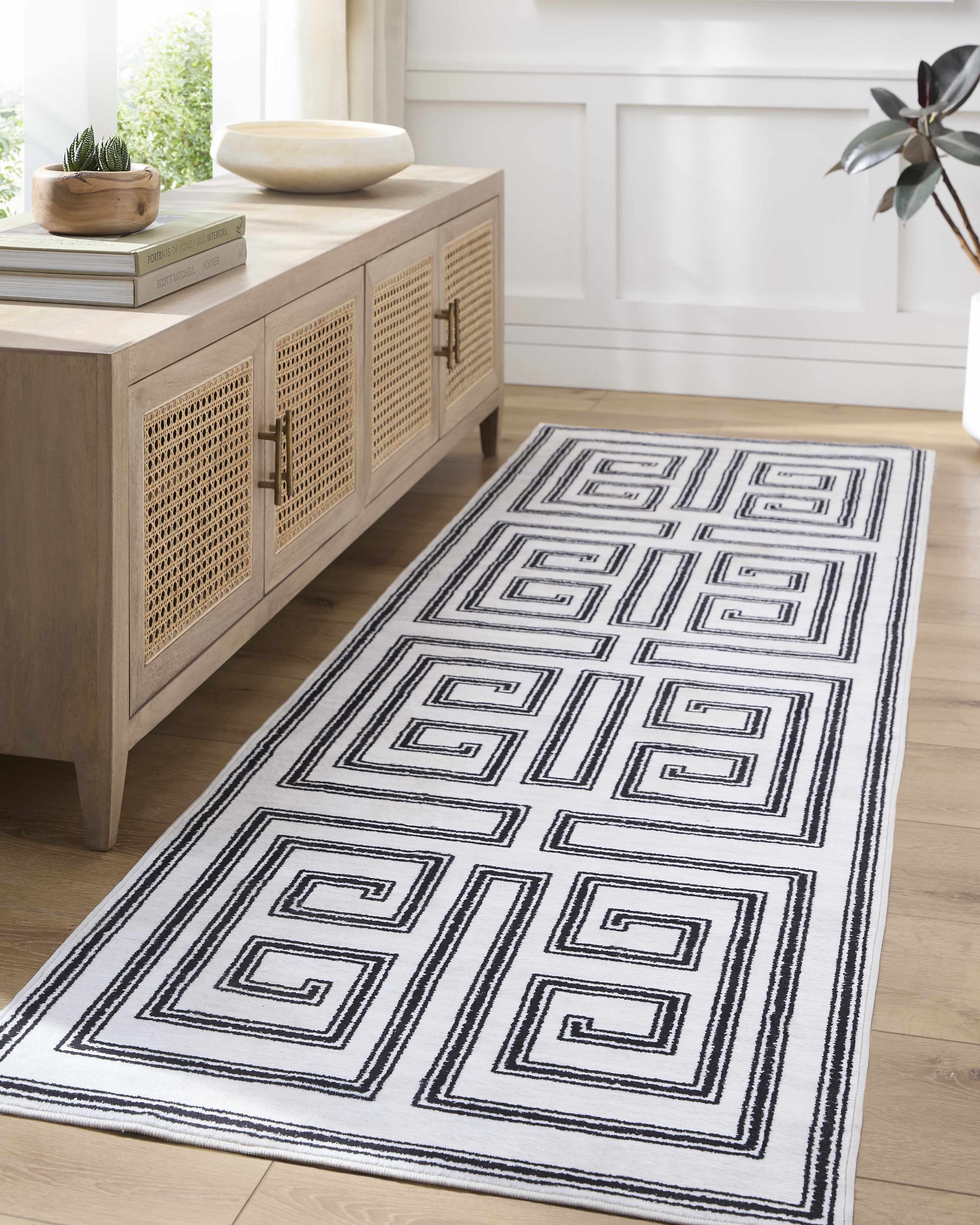 Rorah Washable Area Rug - Image 3