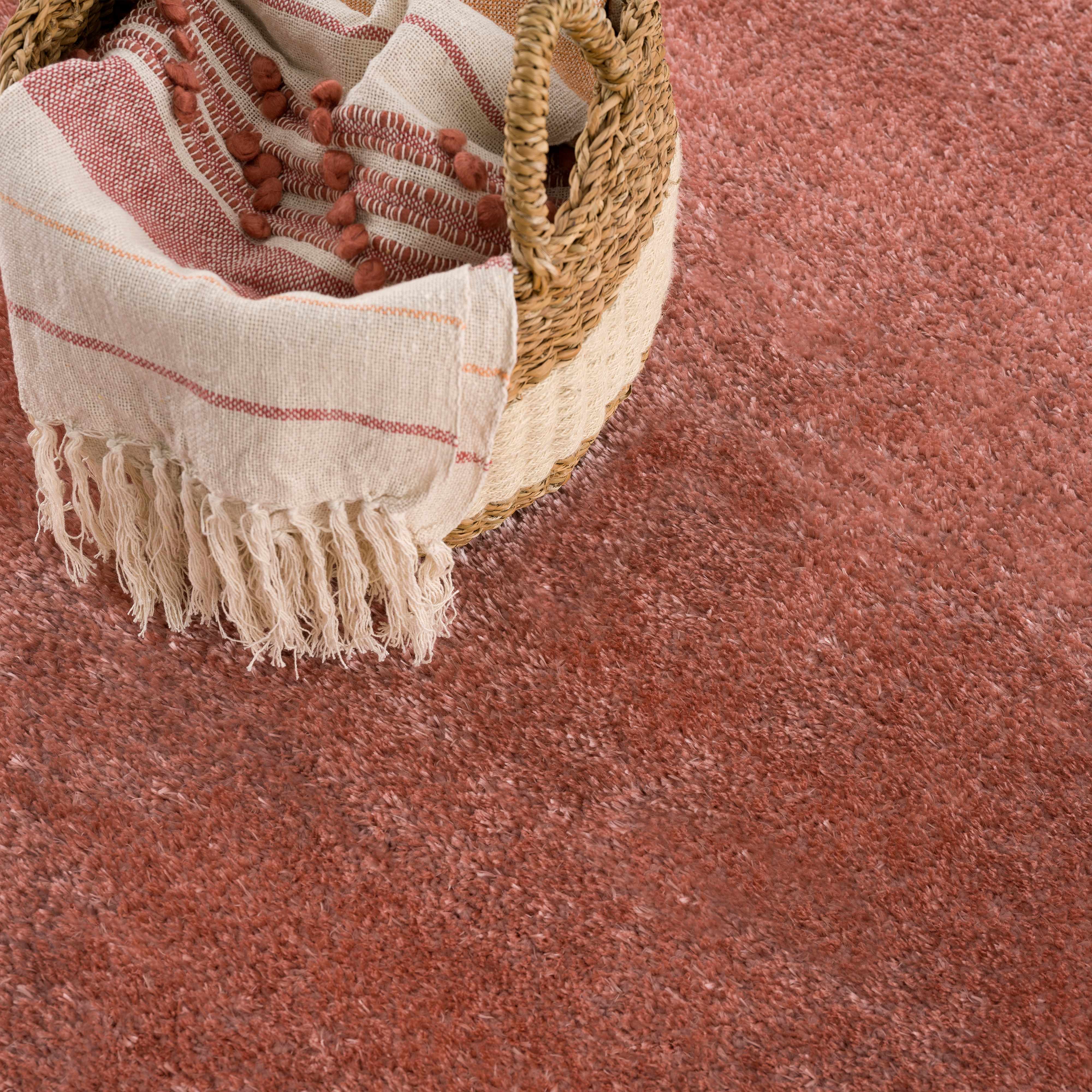 Rosava Dusty Pink Subtle Wavy Abstract Modern Minimalist Polyester Machine Woven Area Rug - Clearance - Image 4