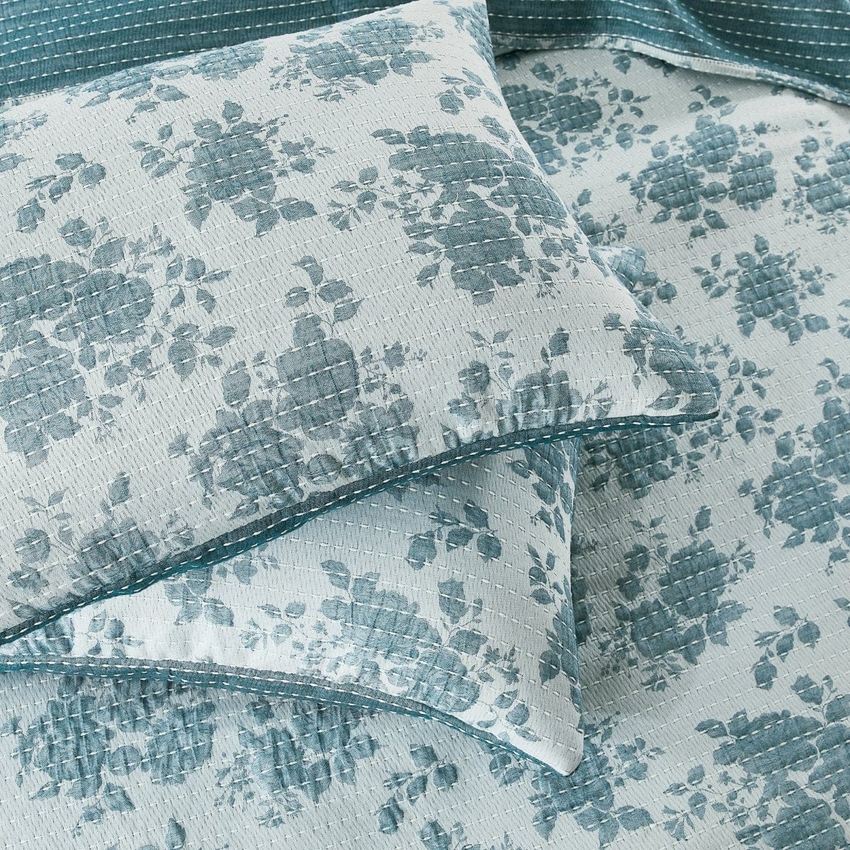 Rose Garden Pick Stitch Jacquard Matelasse Coverlet Set - Image 15