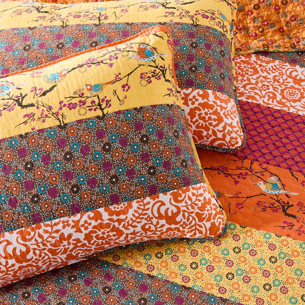 Royal Empire Quilt Set - Image 3