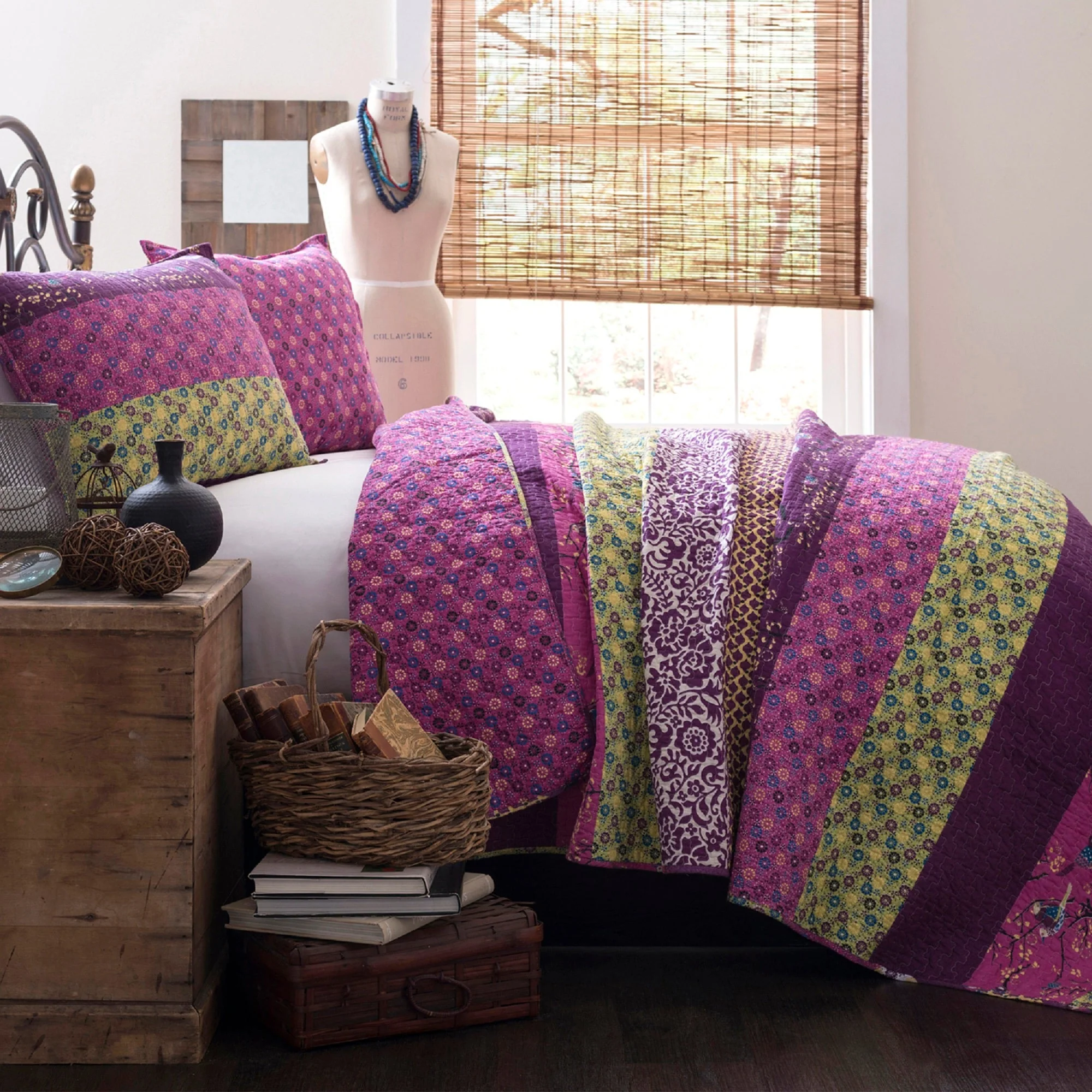 Royal Empire Quilt Set - Image 32