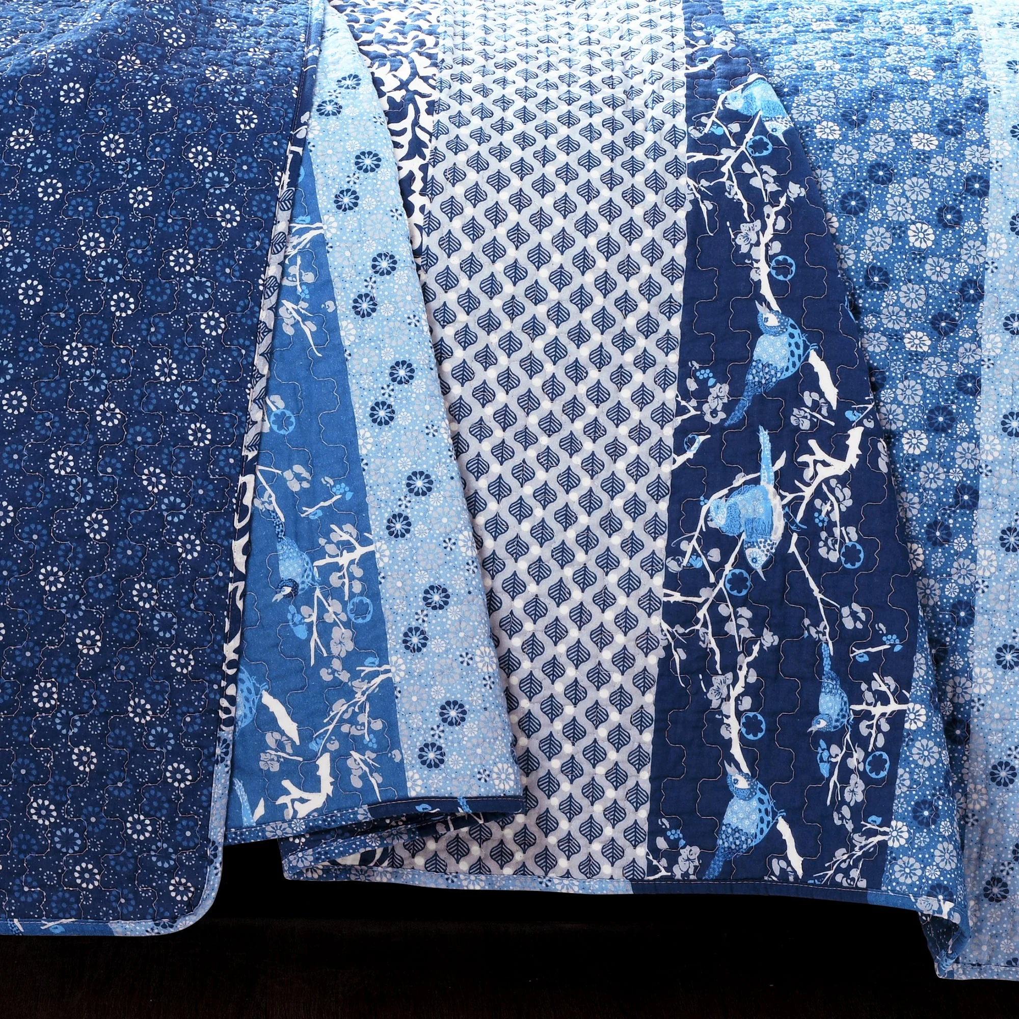Royal Empire Quilt Set - Image 47