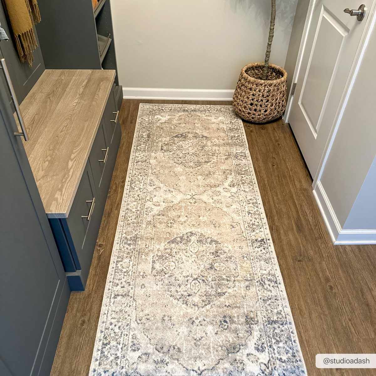 Rudo Beige Flat Pile Washable Rug - Image 16