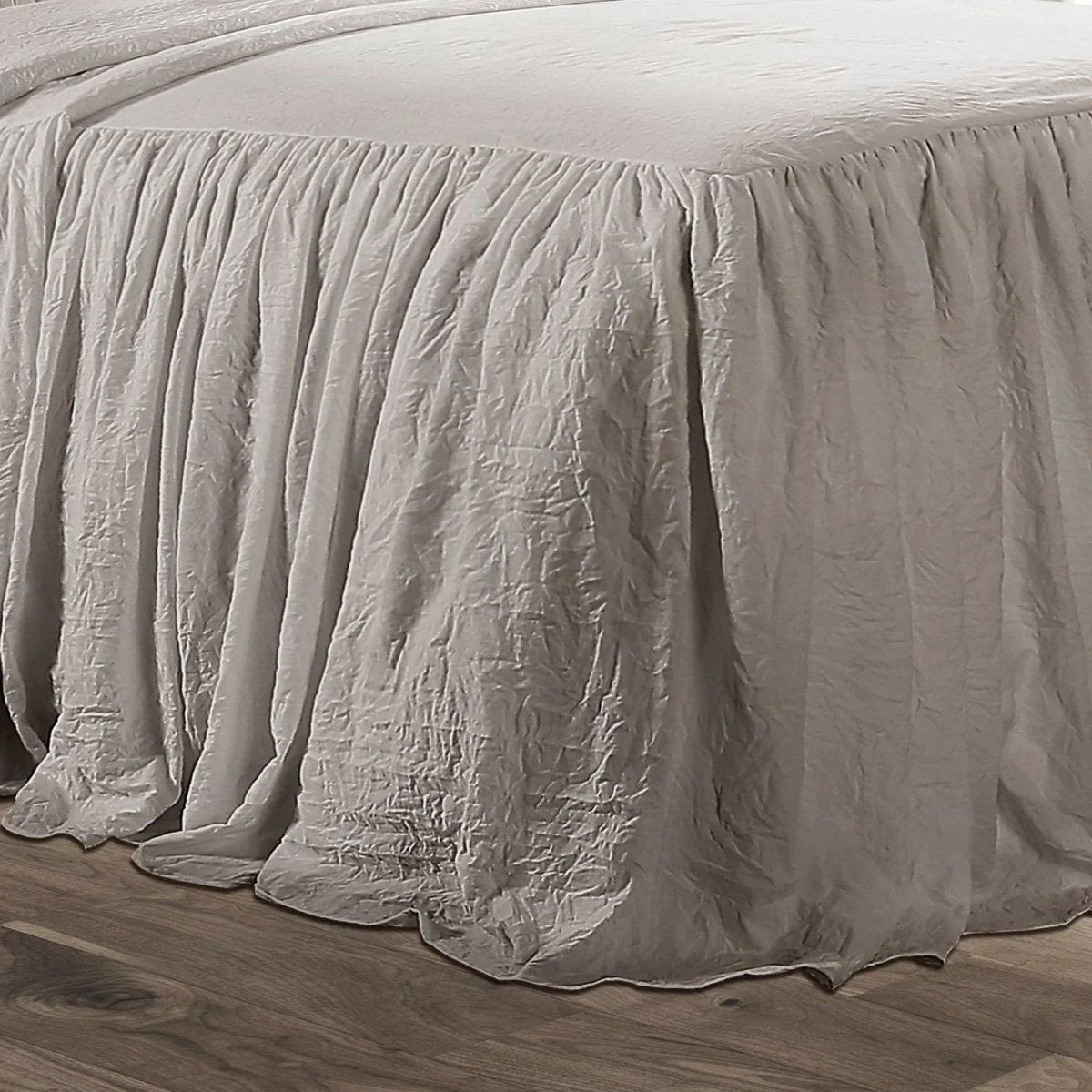 Ruffle Skirt Bedspread Set - Image 20