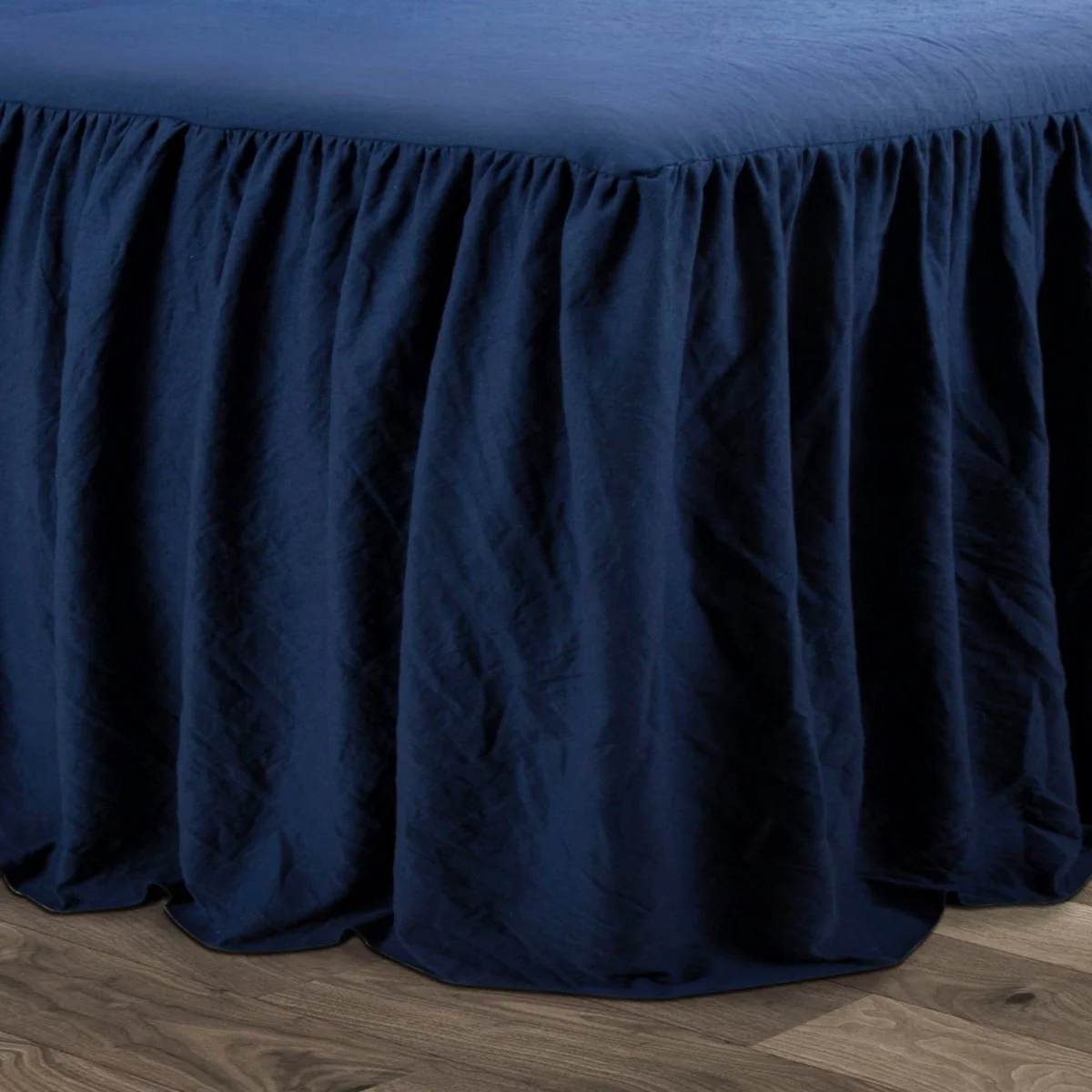 Ruffle Skirt Bedspread Set - Image 24