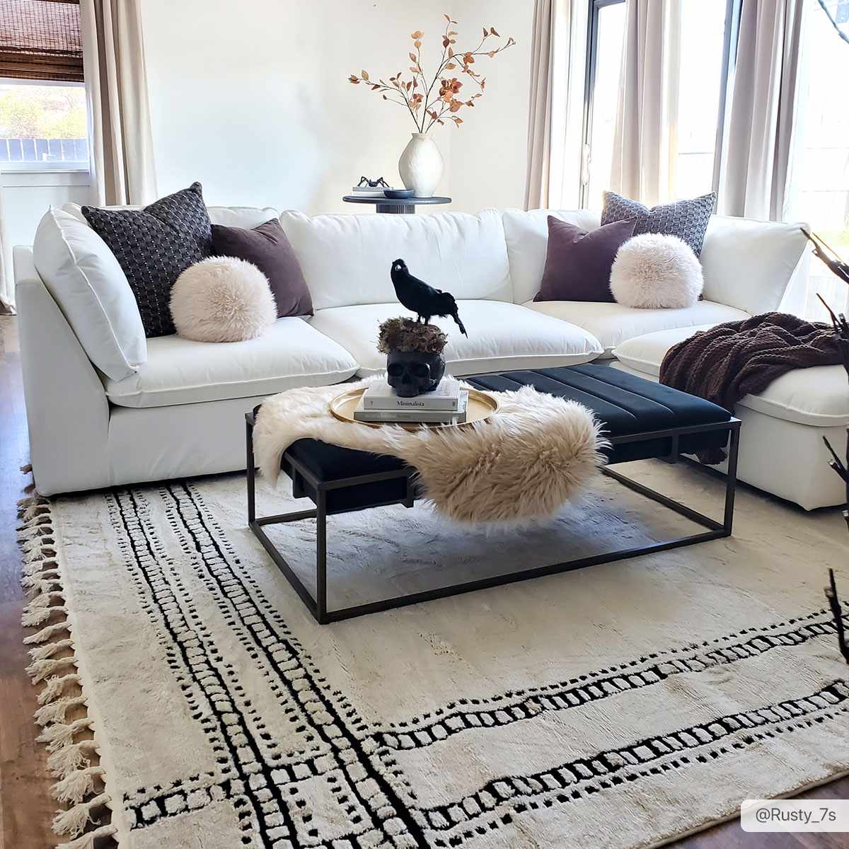 Ryuu Black & White Area Rug - Clearance - Image 2