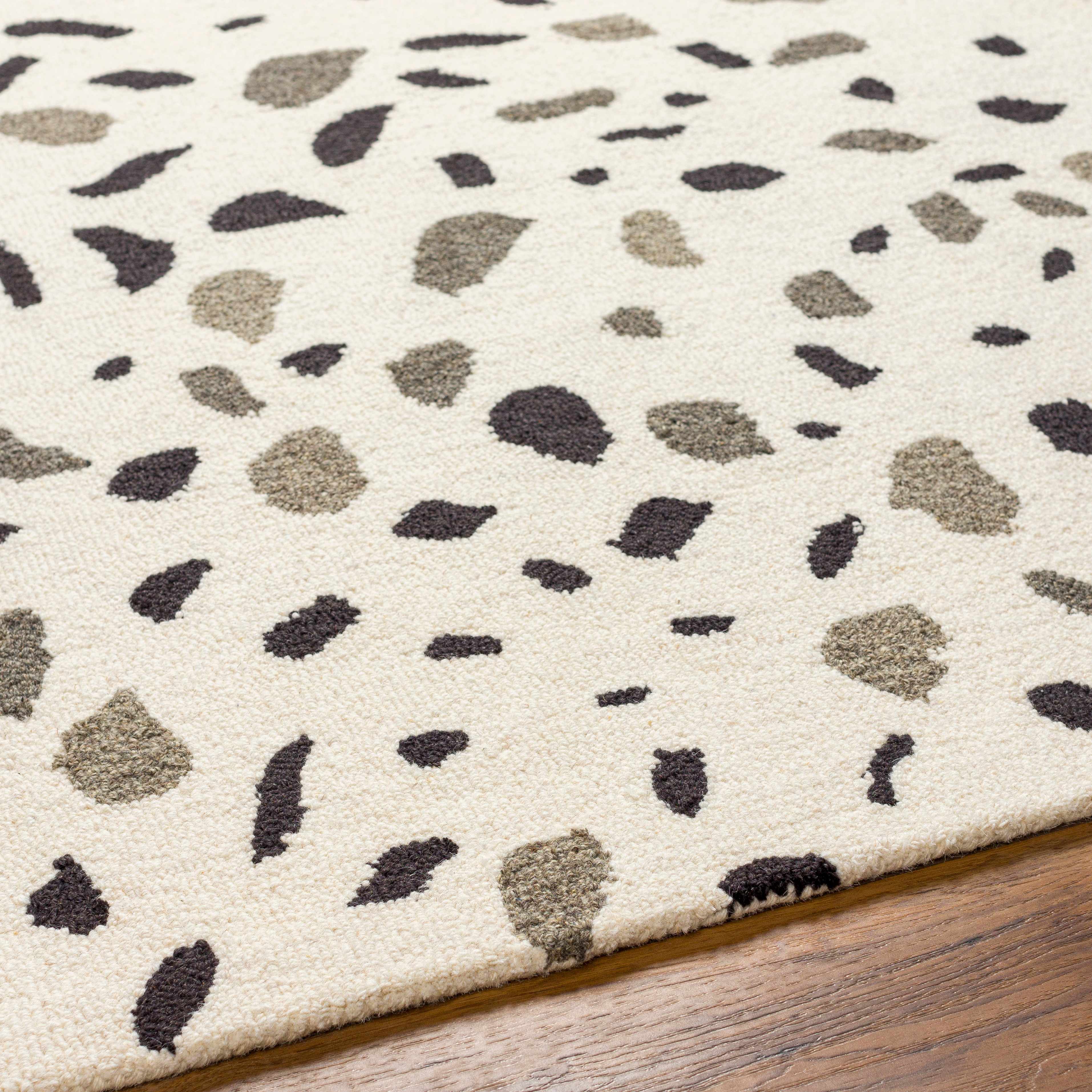 Sala Area Rug - Clearance - Image 6