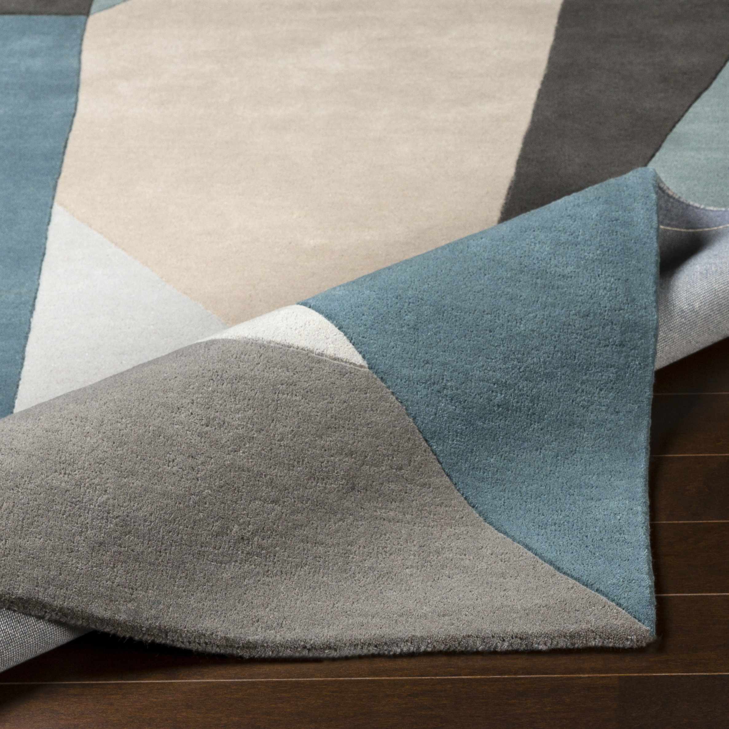 Salida Modern Wool Rug - Image 8
