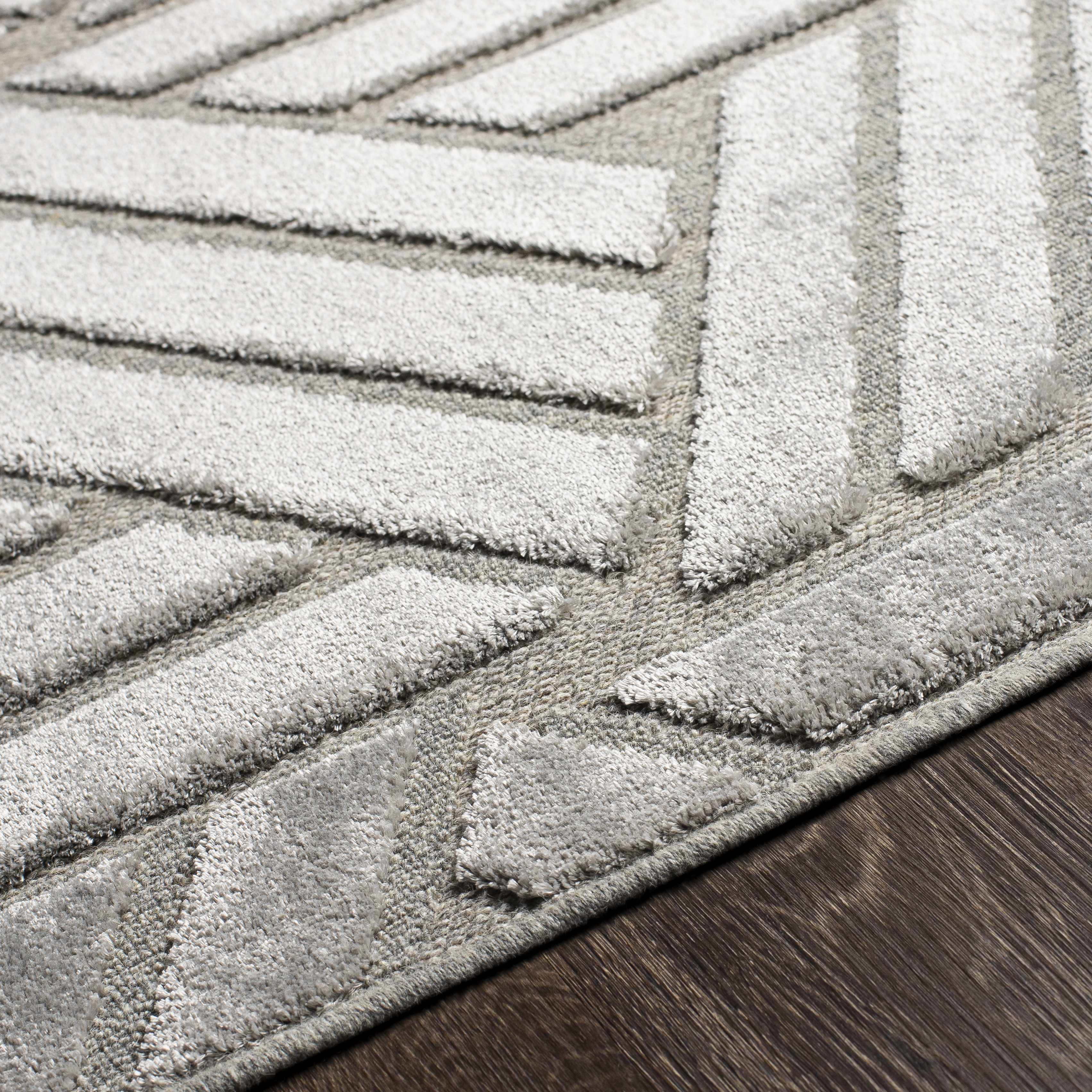 Sancaktepe Premium Wool & Viscose Area Rug - Clearance - Image 4