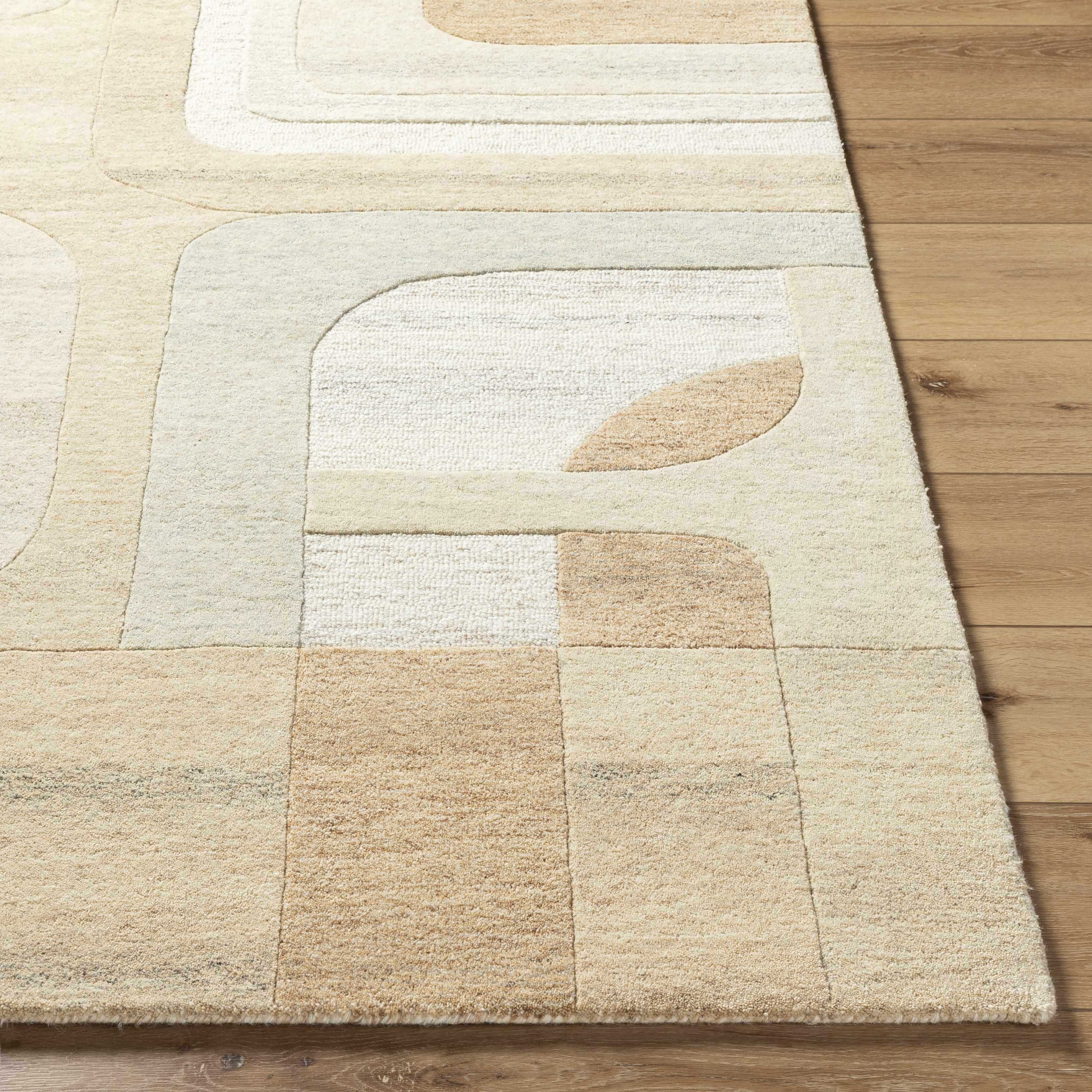 Sansa Area Rug - Image 3