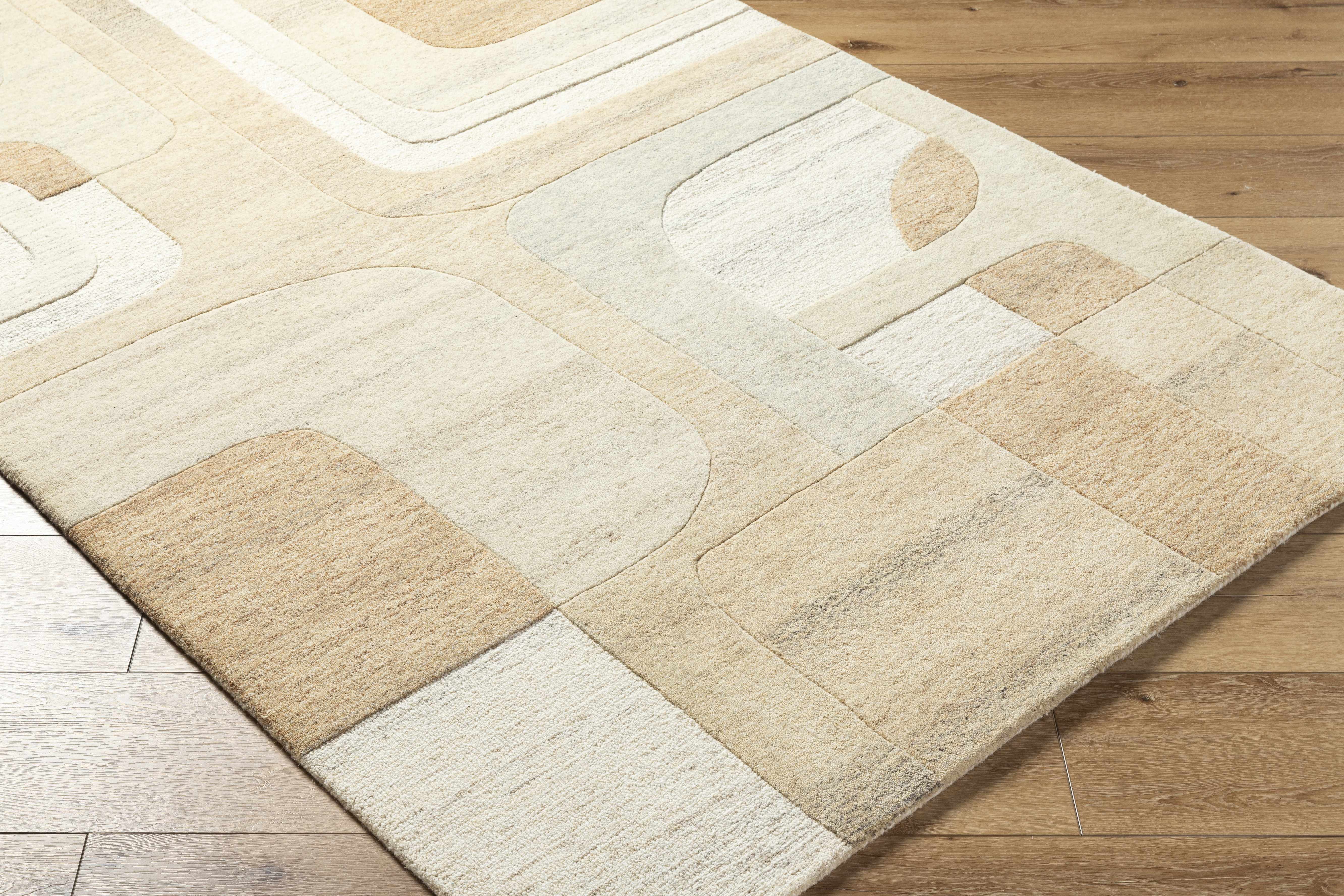 Sansa Area Rug - Image 4