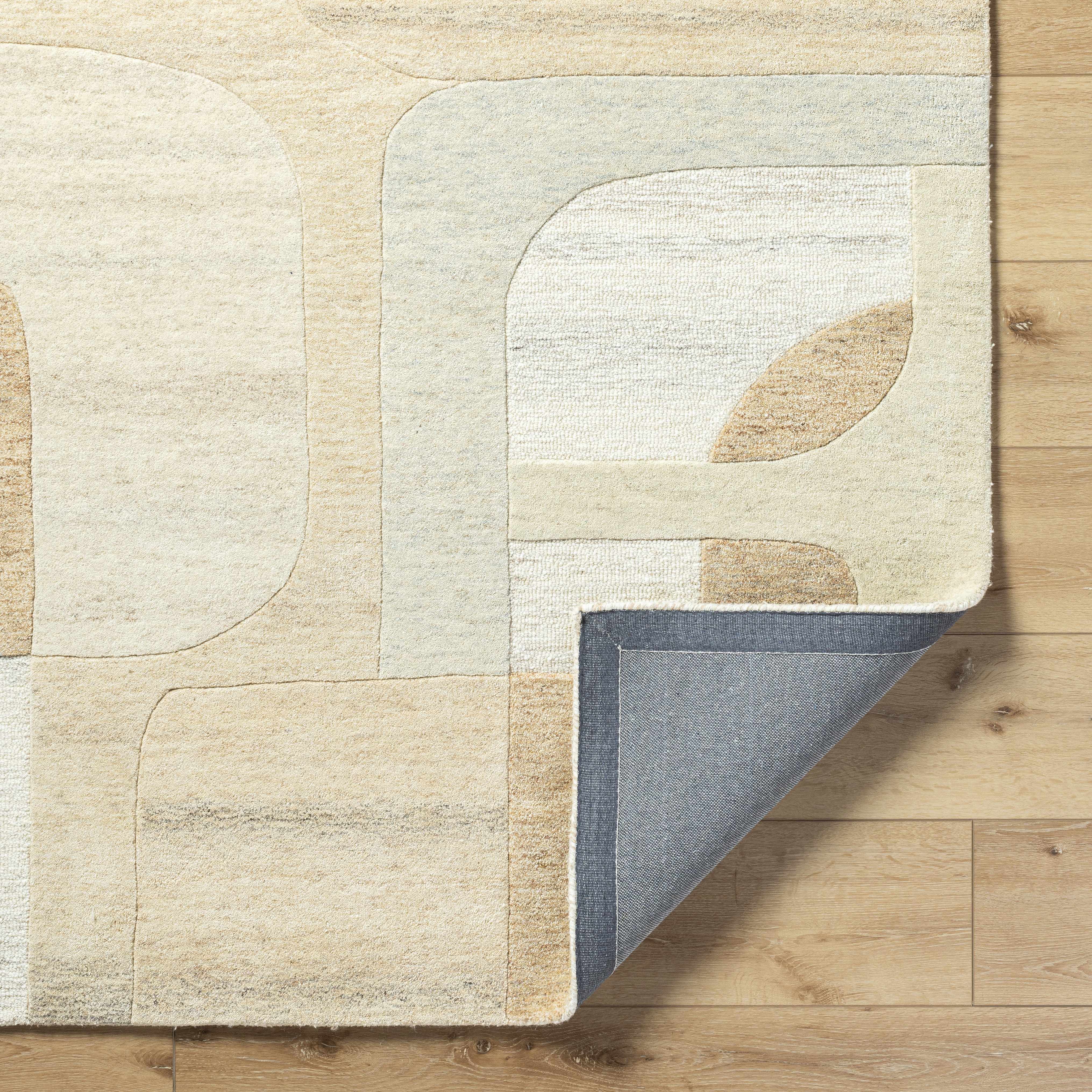 Sansa Area Rug - Image 5