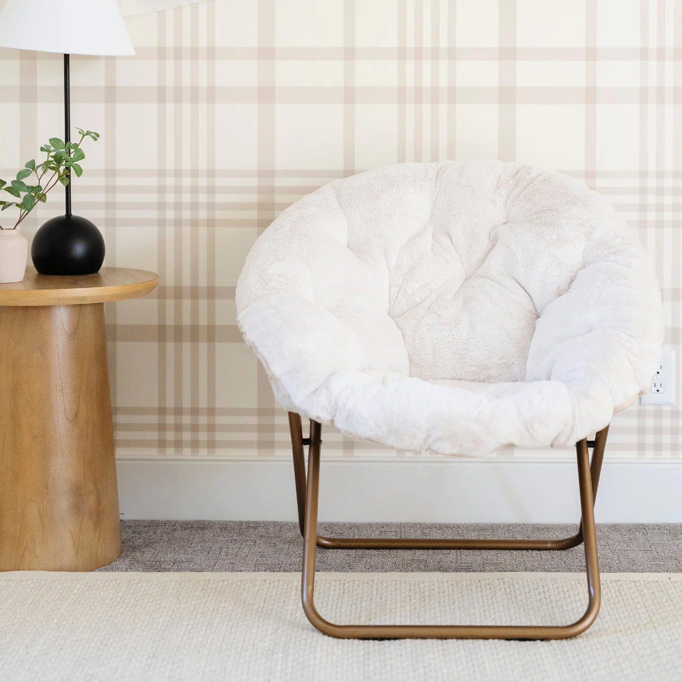 Saucer Chair Kids Chair with Faux Fur Cover - Image 5