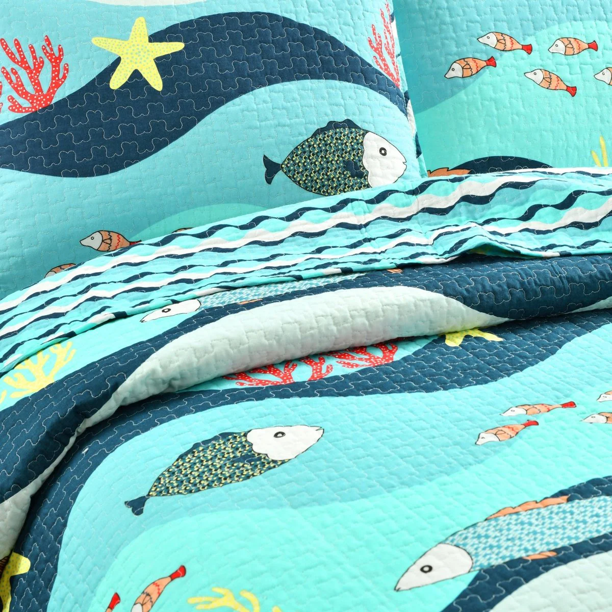 Sea Life Quilt Set - Image 3
