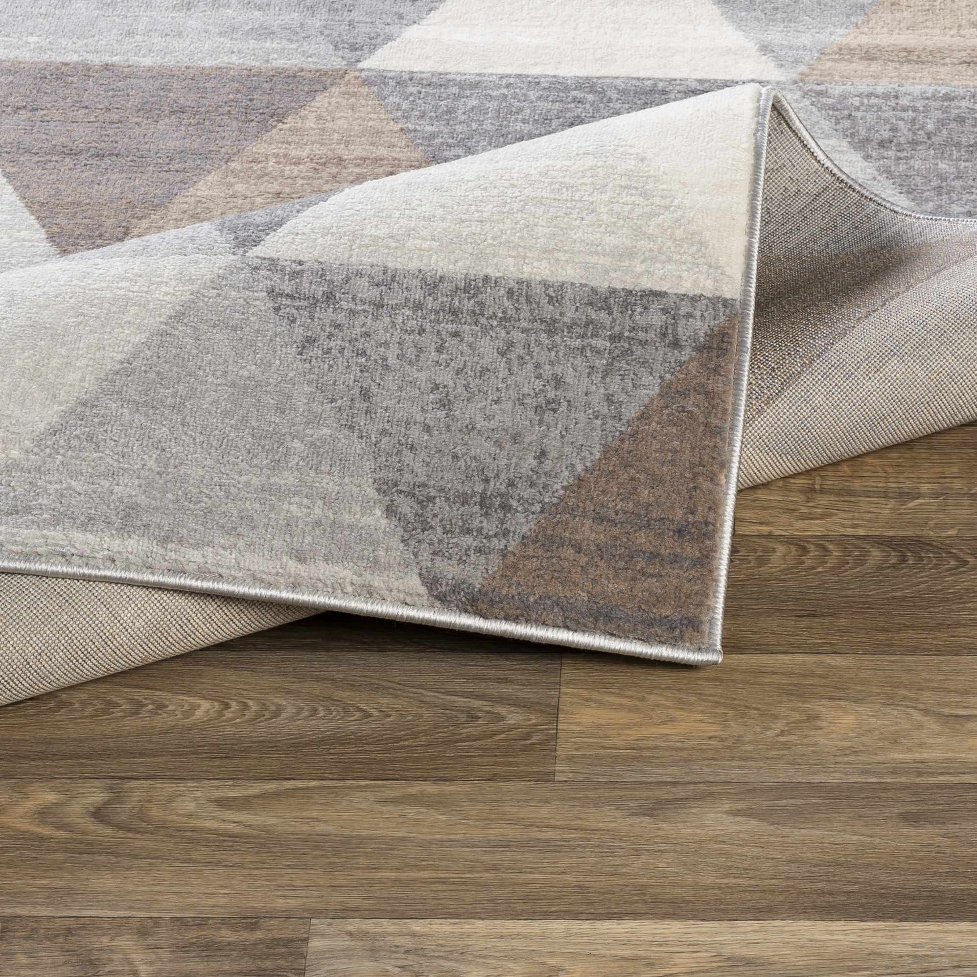 Sells Gray&Brown Triangles Area Carpet - Image 4