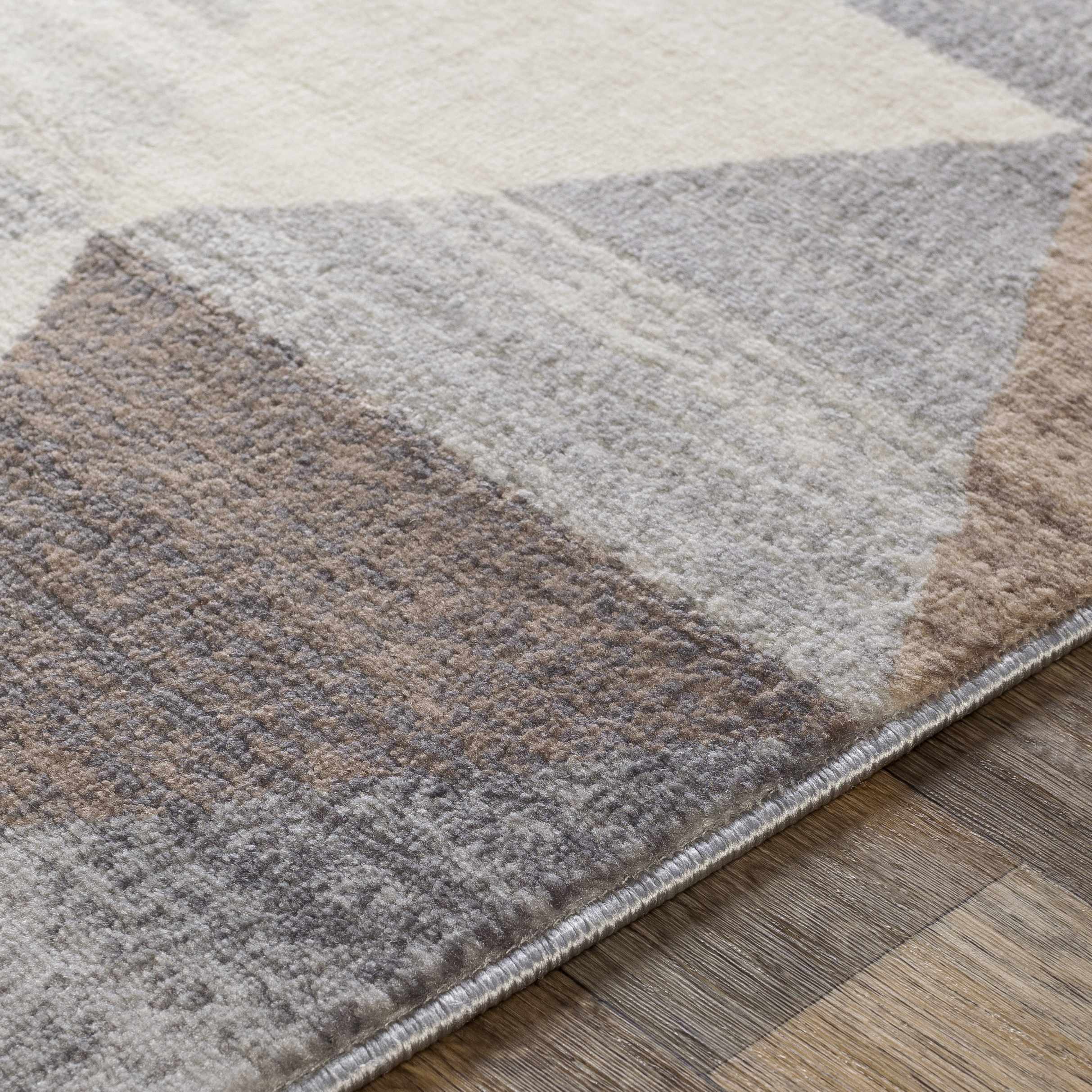 Sells Gray&Brown Triangles Area Carpet - Image 6