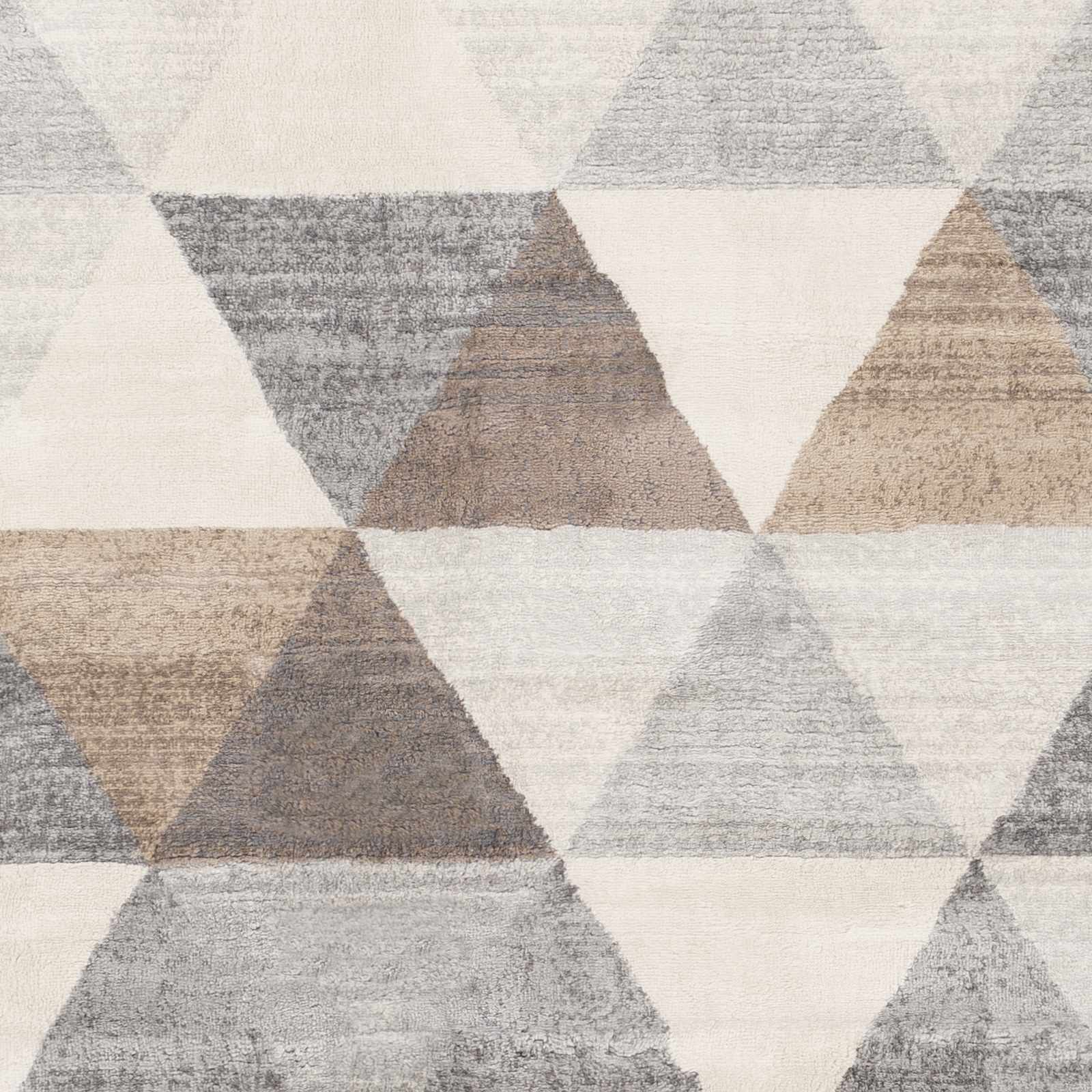 Sells Gray&Brown Triangles Area Carpet - Image 8