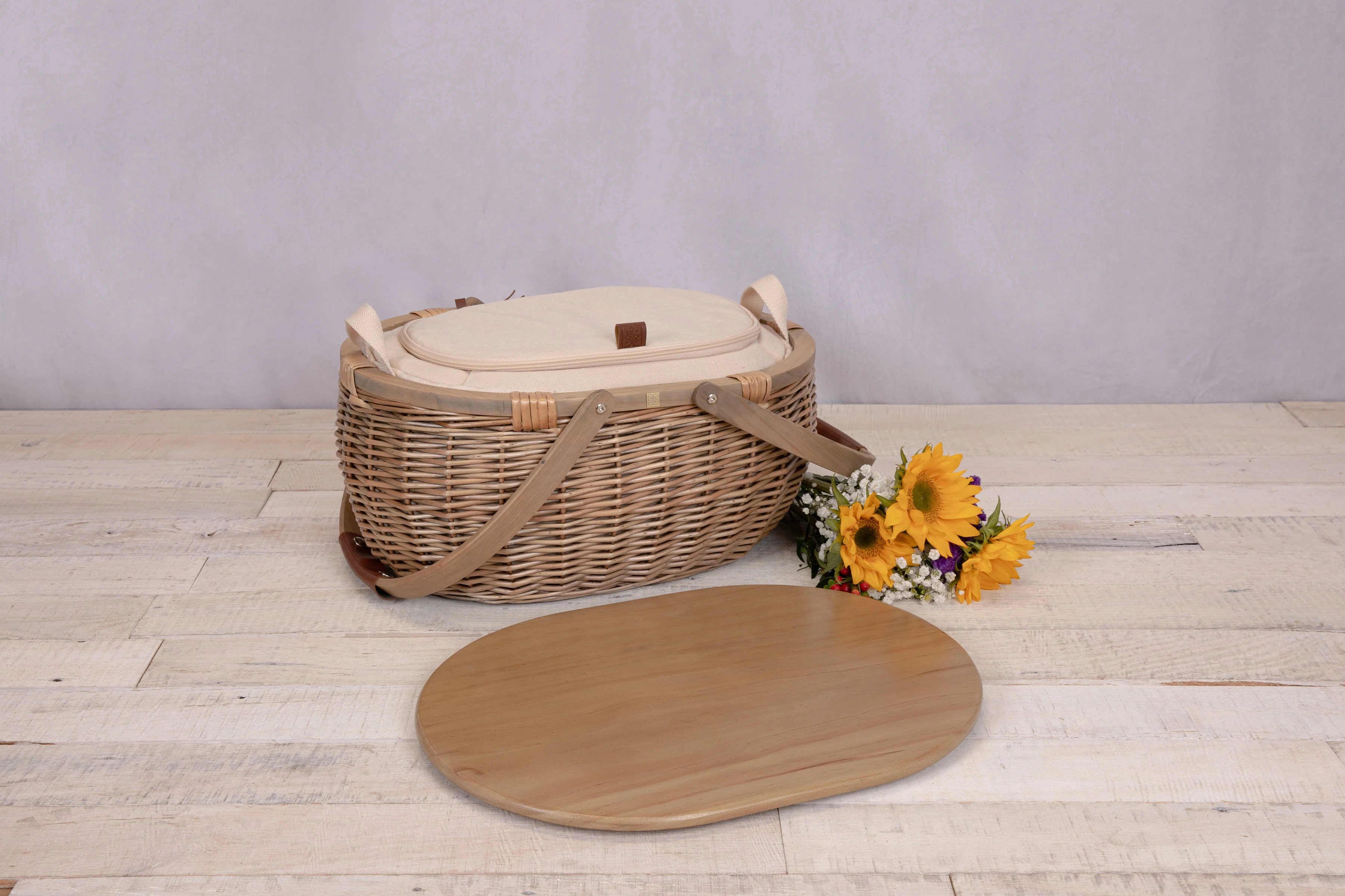 Sequoia Picnic Basket - Image 2