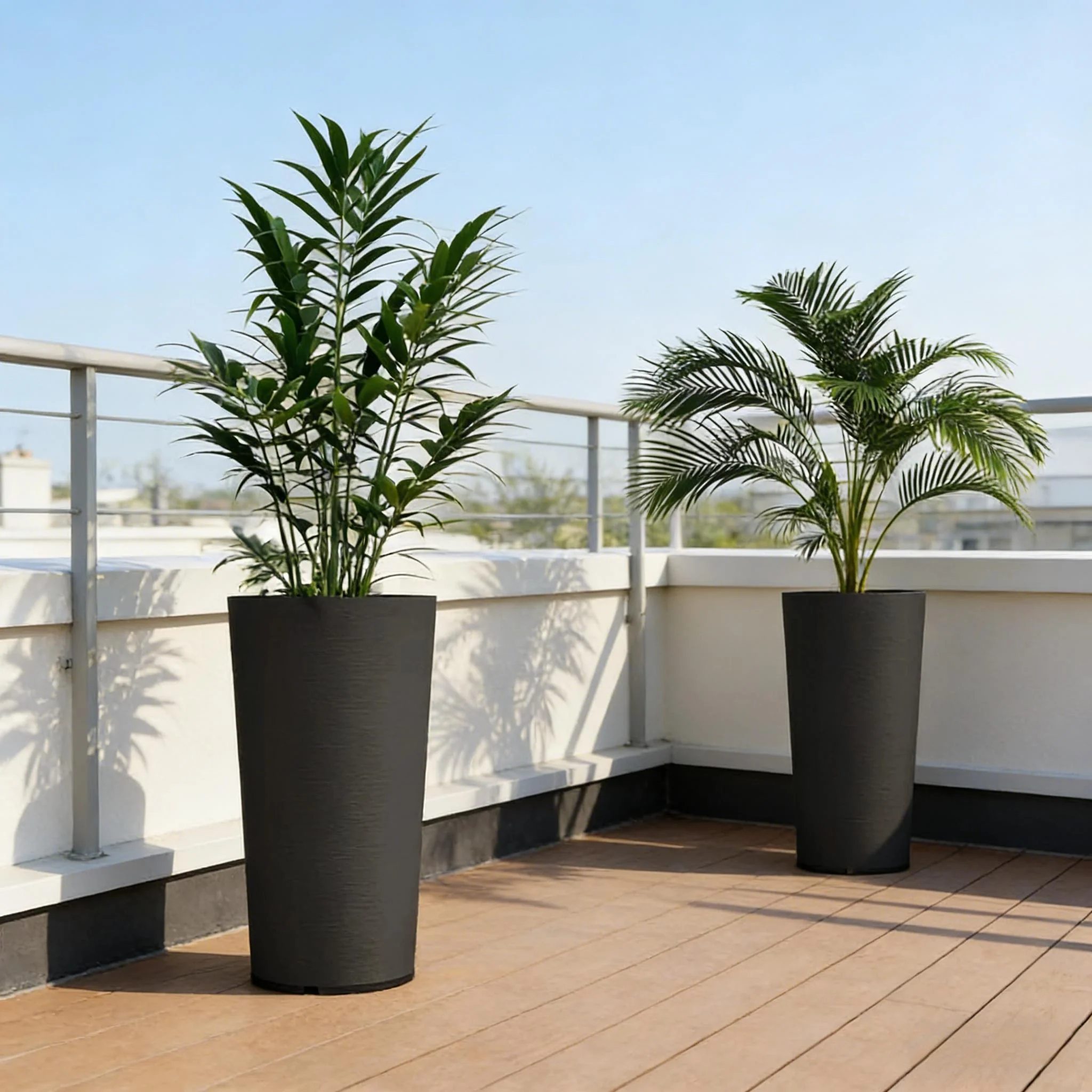 Set of 2 Stackable Large Flower Pots - Image 3