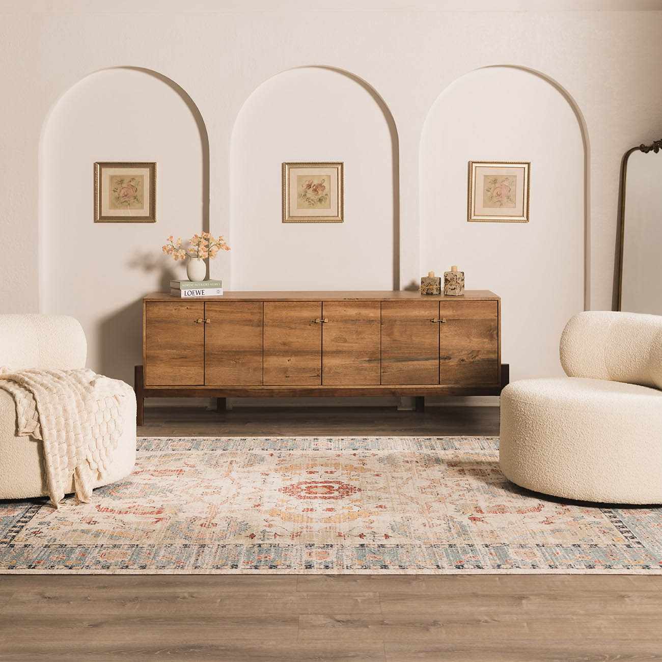 Shafter Traditional Outdoor Area Rug - Image 3