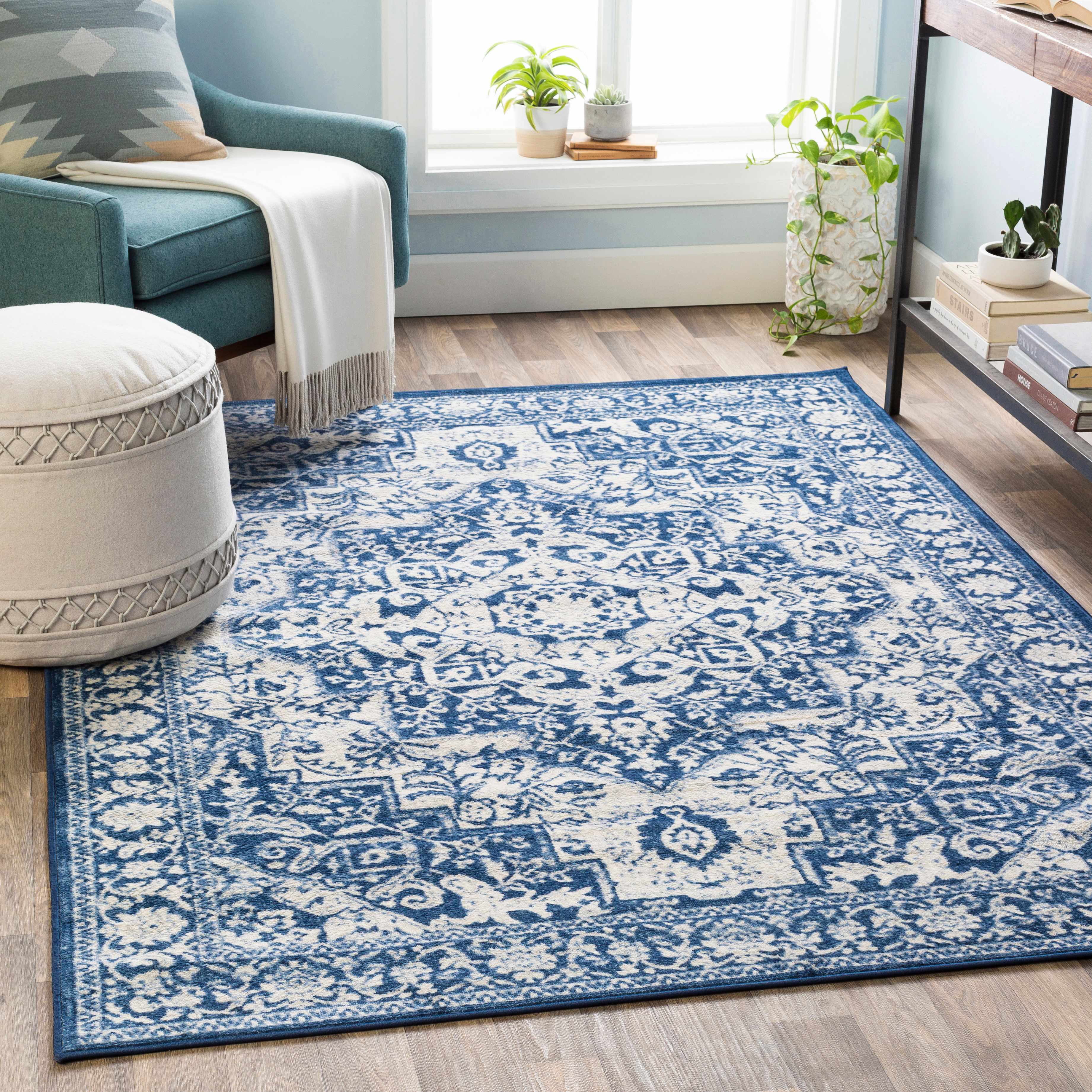 Shavertown Blue Traditional Area Rug - Clearance - Image 2