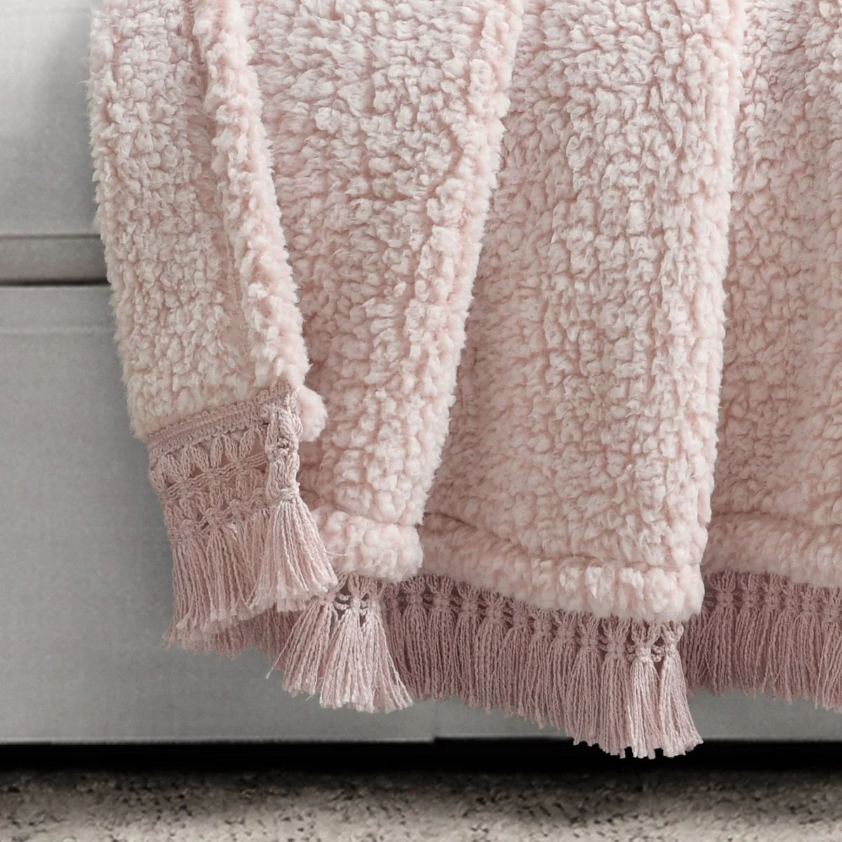 Sherpa Tassel Fringe Throw - Image 10