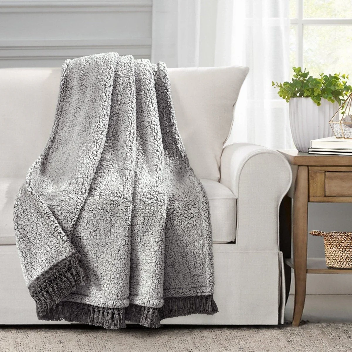 Sherpa Tassel Fringe Throw - Image 3