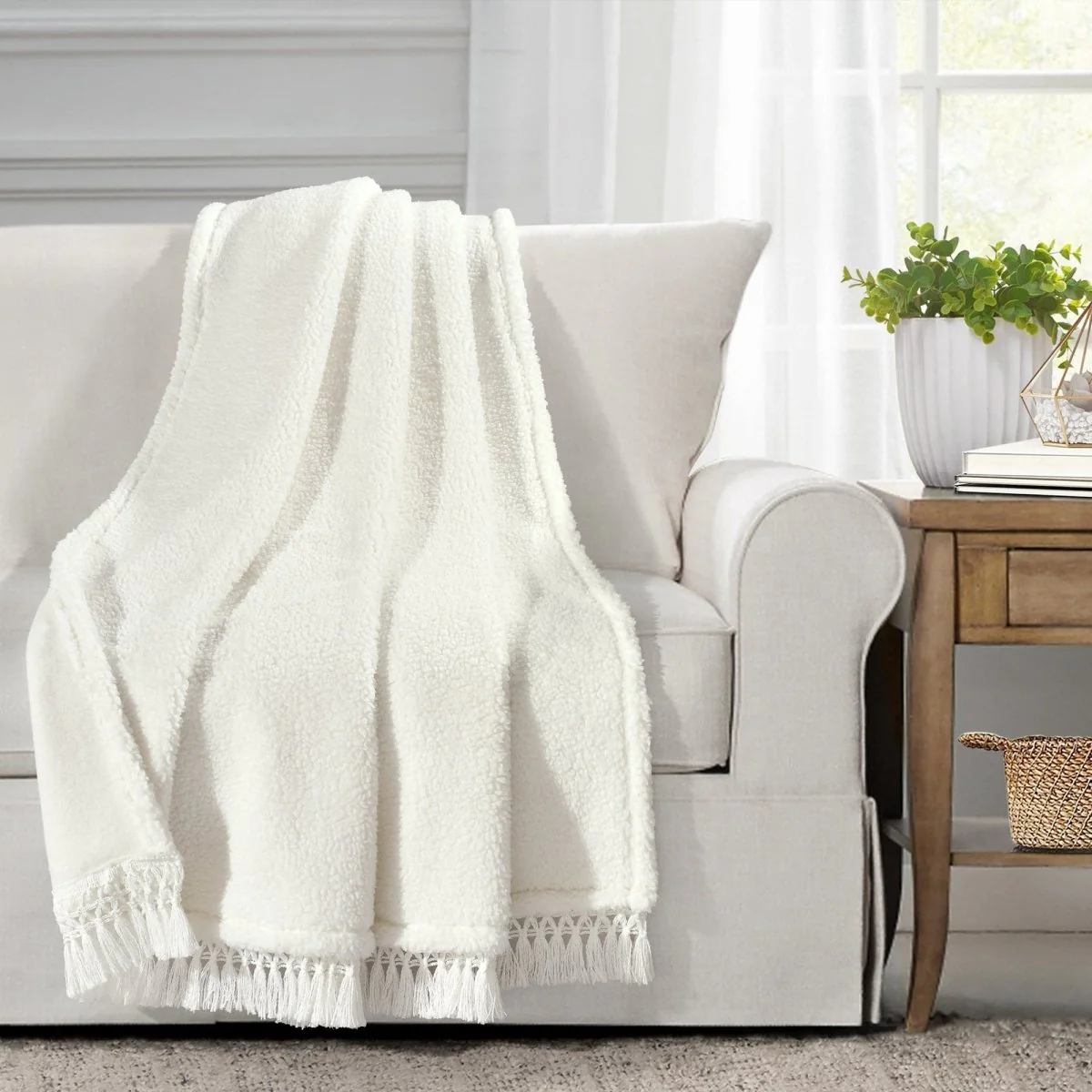 Sherpa Tassel Fringe Throw - Image 5