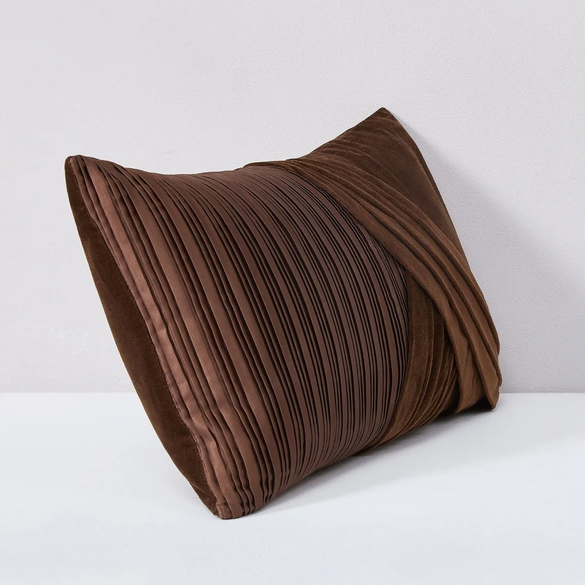 Shitake Velvet Decorative Pillow Cover - Image 3