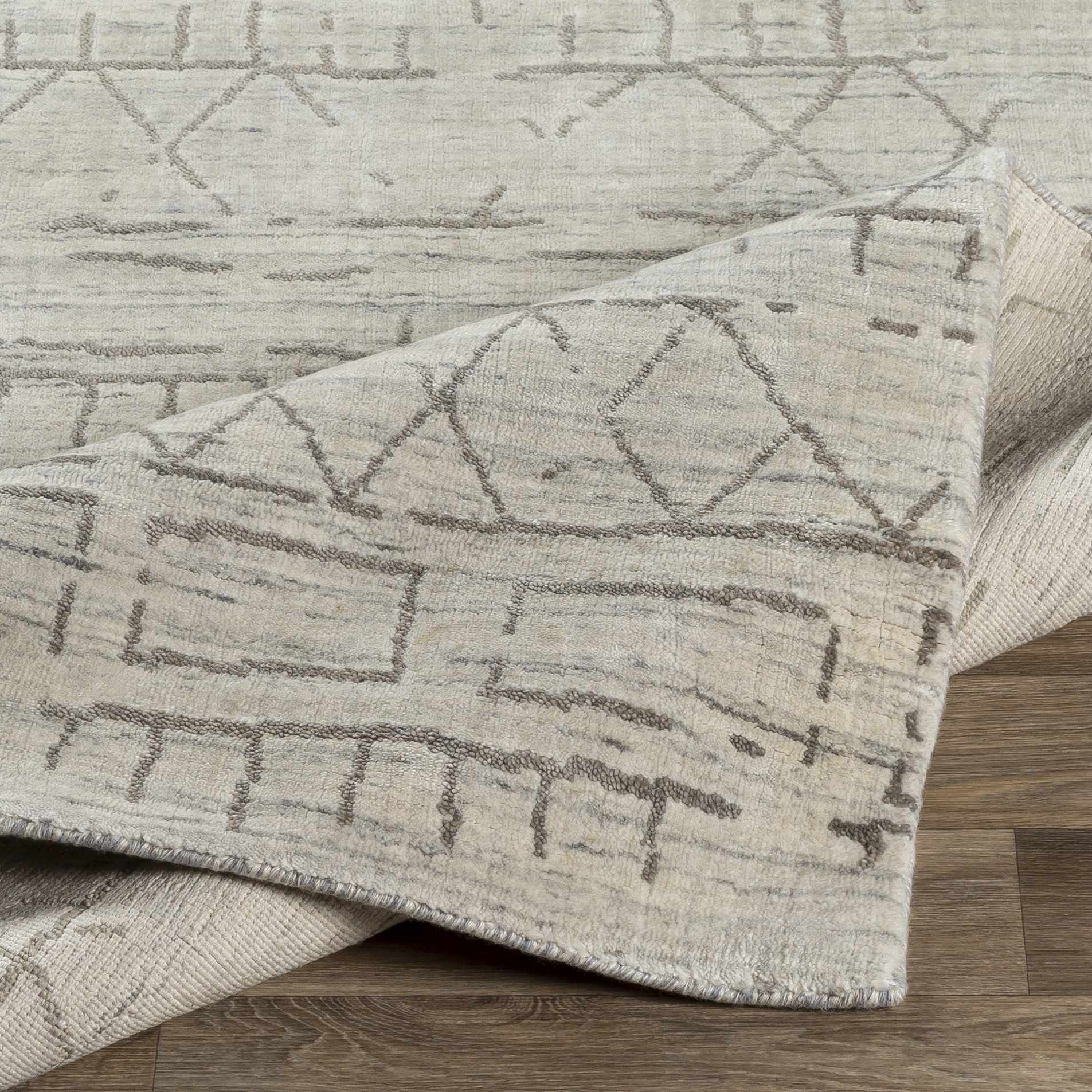 Shortland Premium Area Rug - Clearance - Image 5