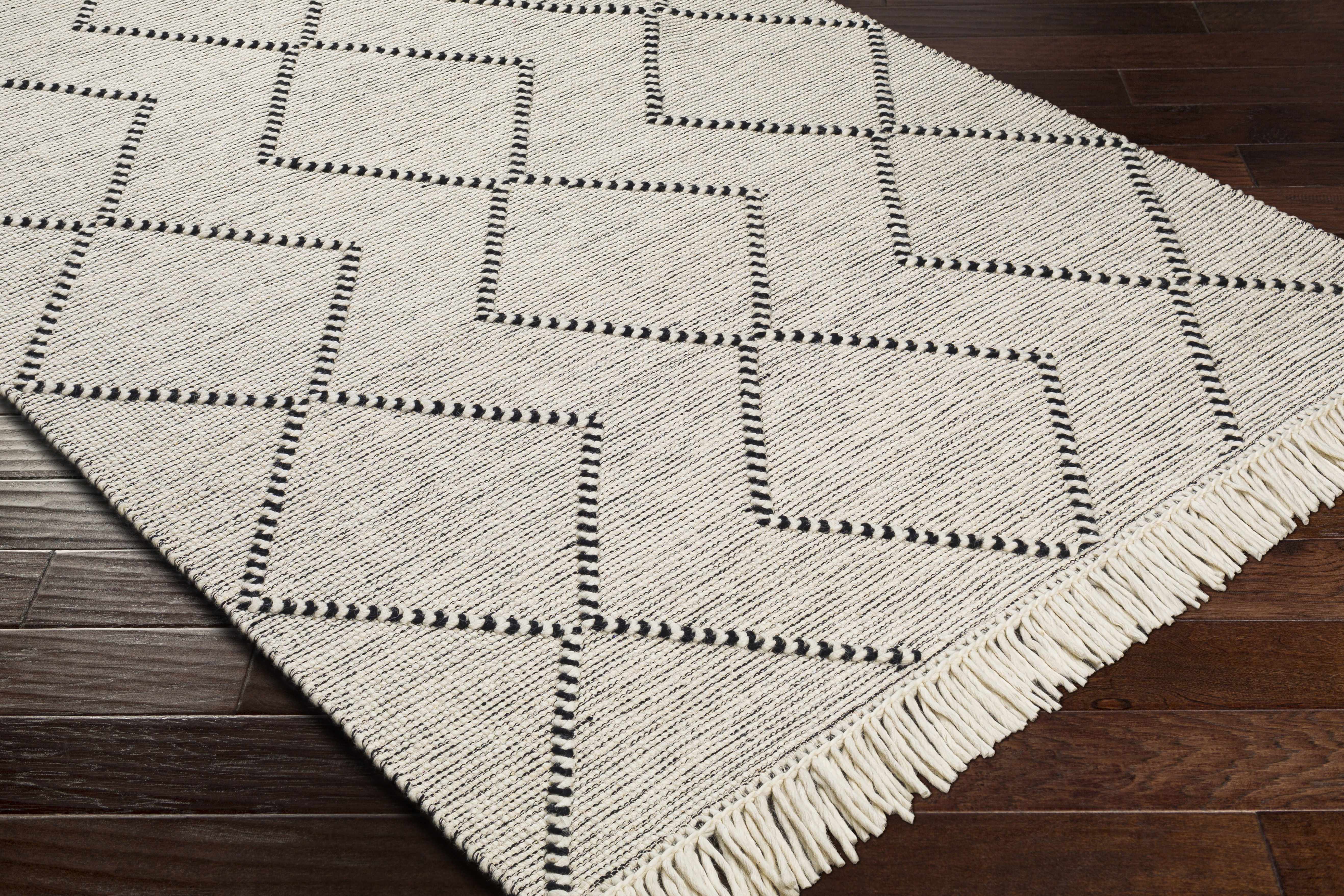 Siguinon Area Rug - Clearance - Image 7