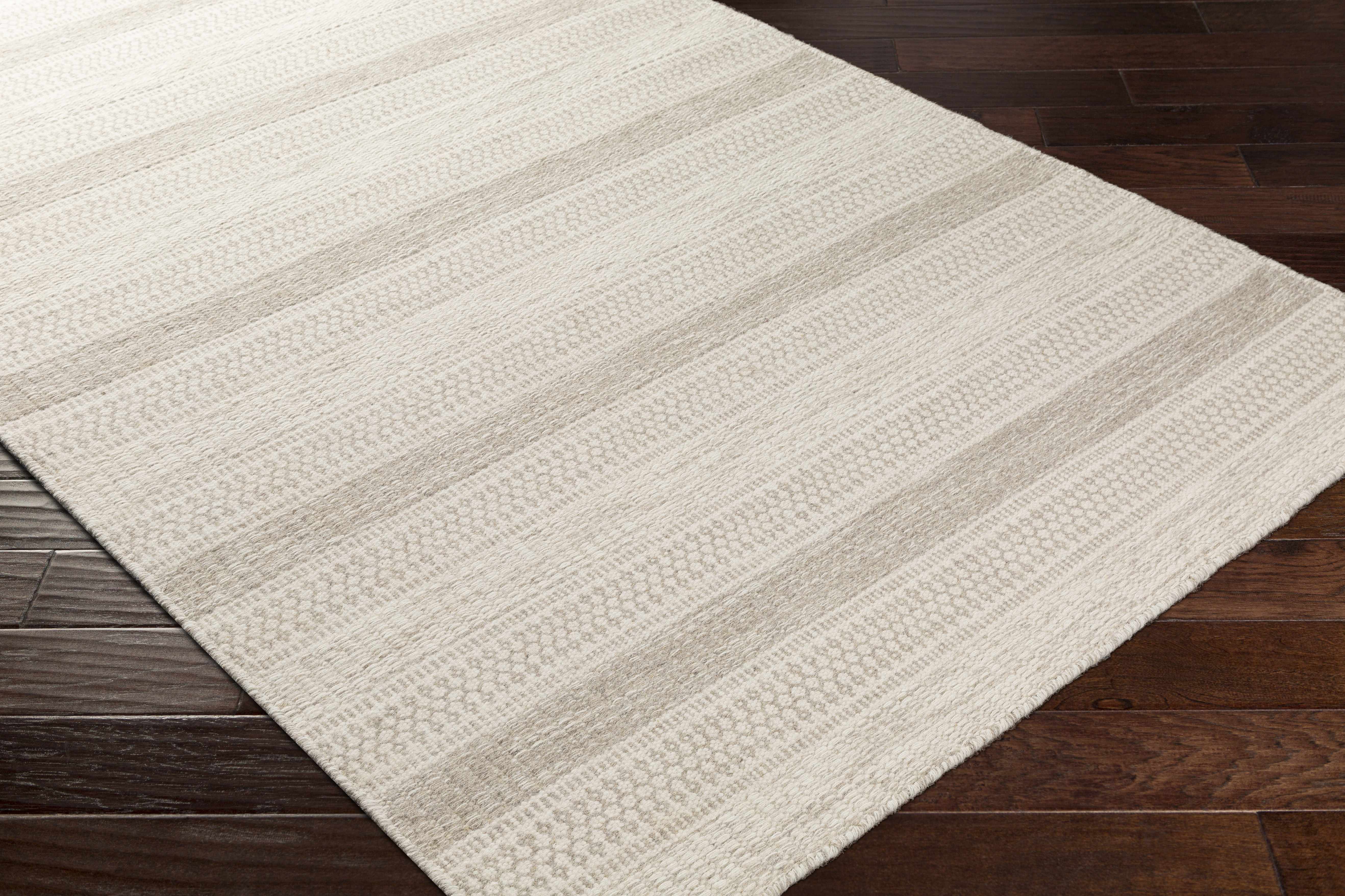 Silverthorne Wool Area Rug - Image 7