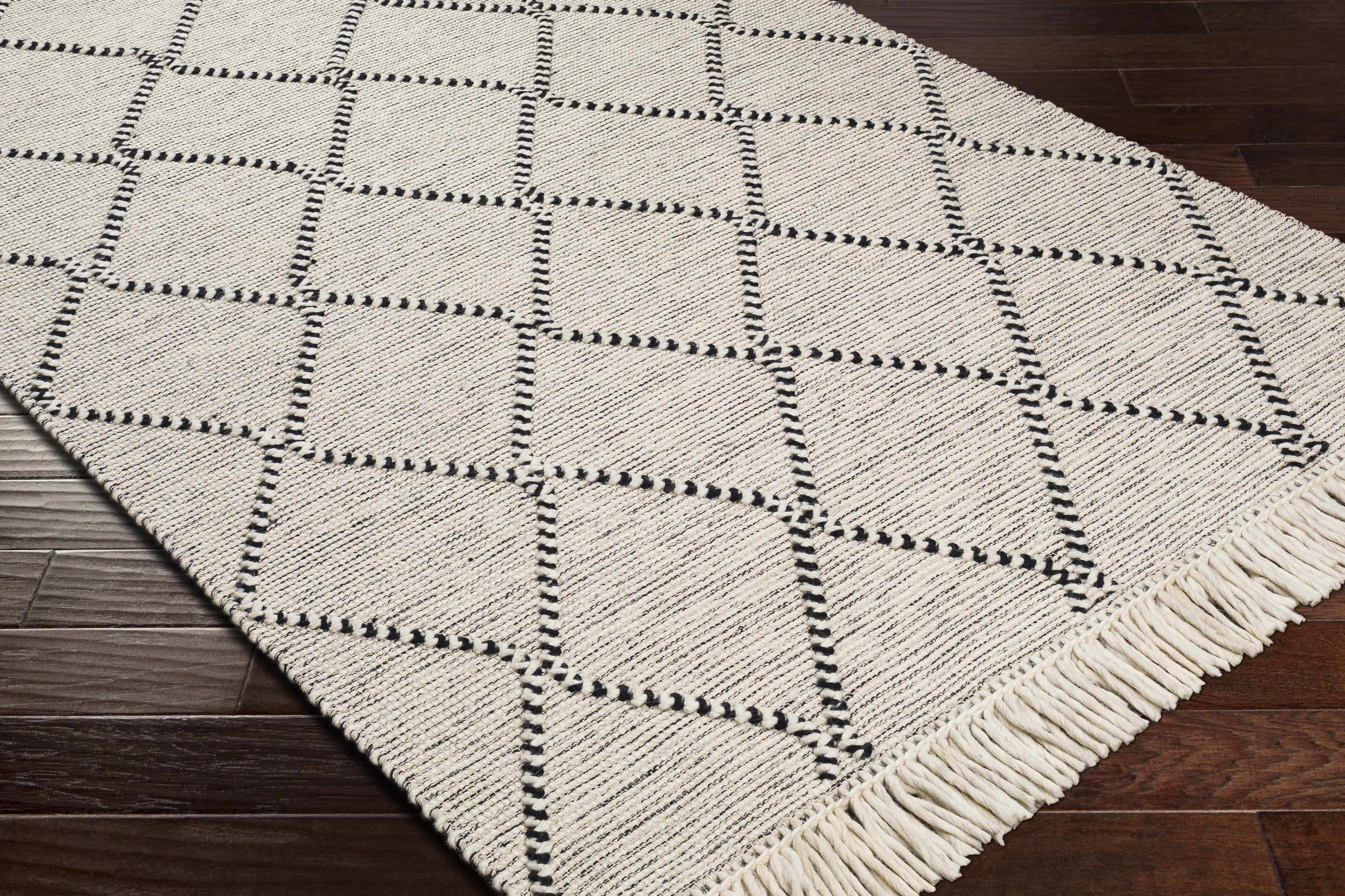 Siyabuswa Area Rug - Clearance - Image 3